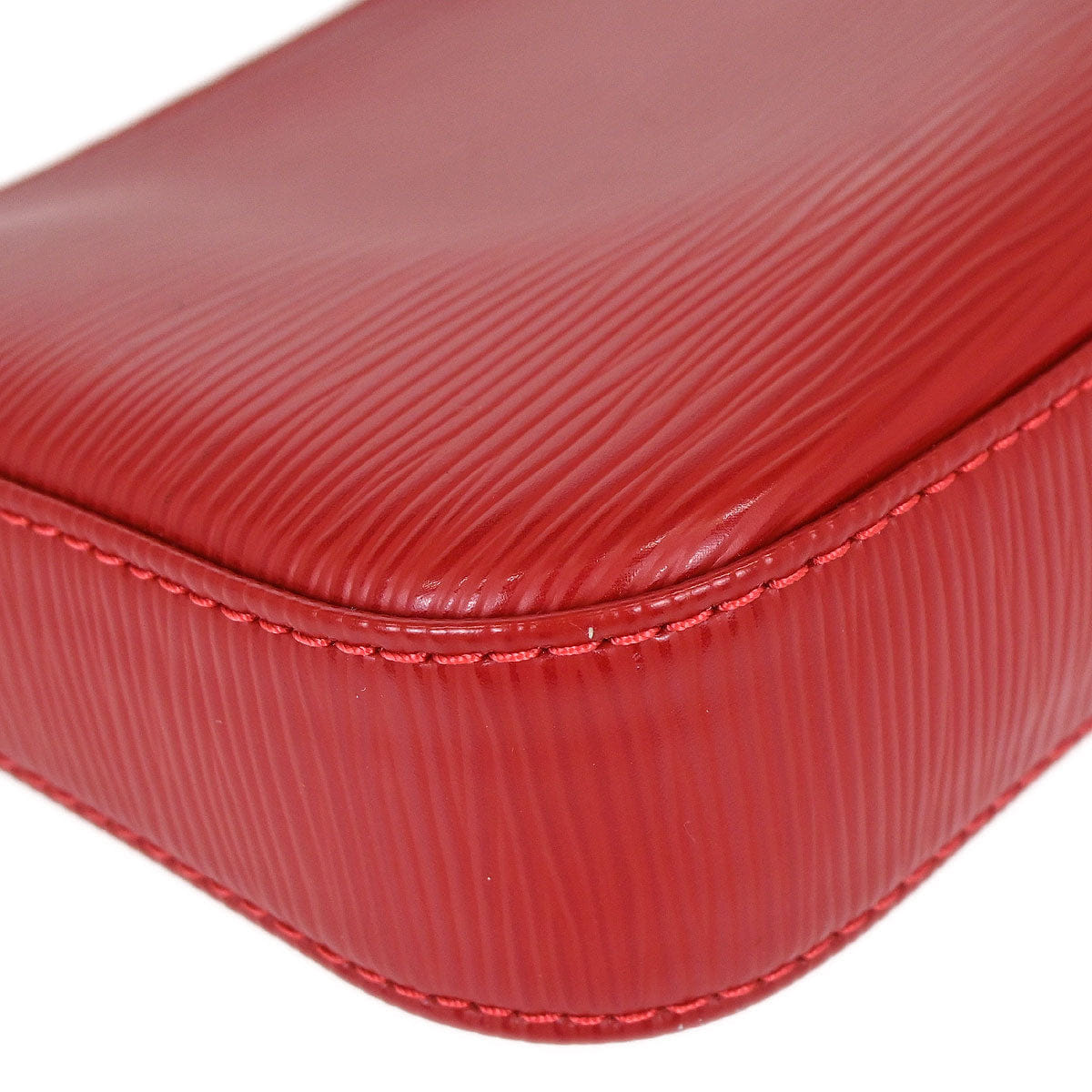 Louis Vuitton Red Epi Pochette Accessoires NM Handbag M40776