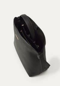 Valentino Femke Handbag Nero