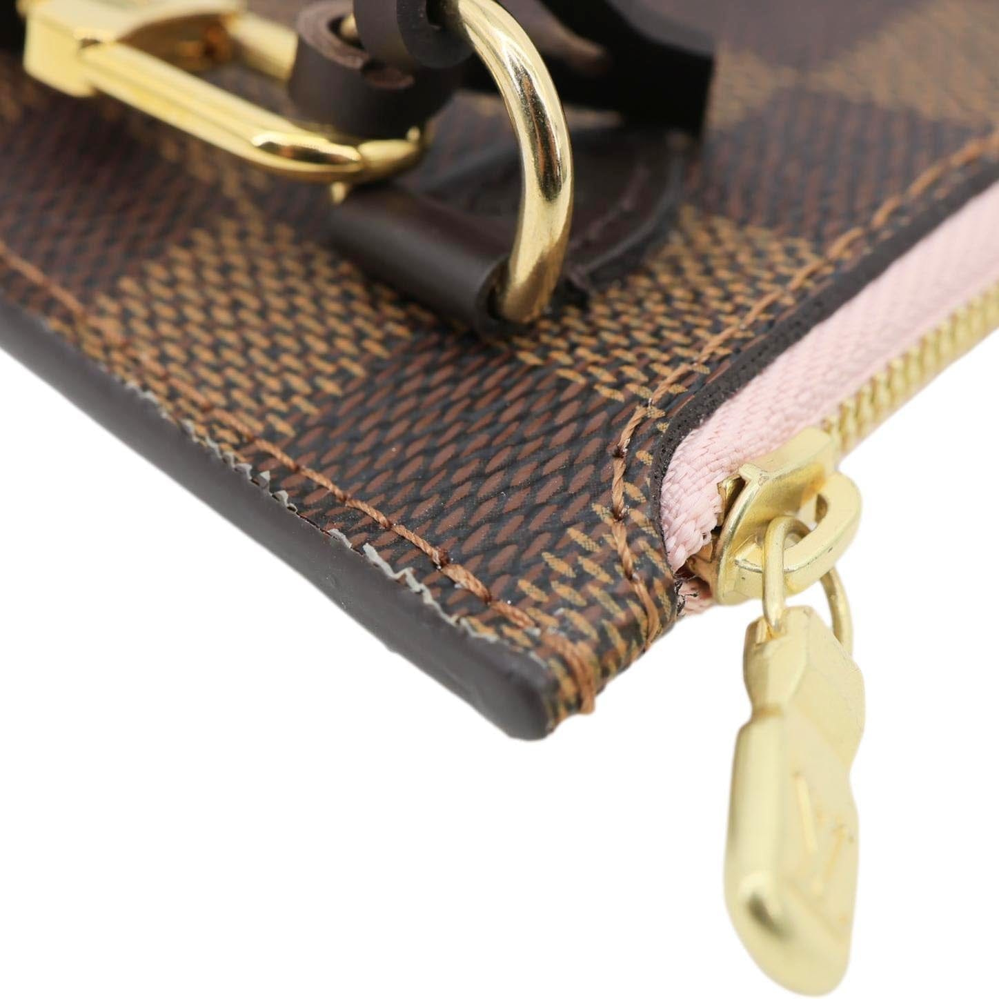 LOUIS VUITTON Neverfull Damier Ebene Wristlet Pouch Rose Ballerine