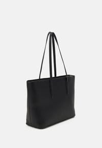Valentino Special Martu Handbag Nero
