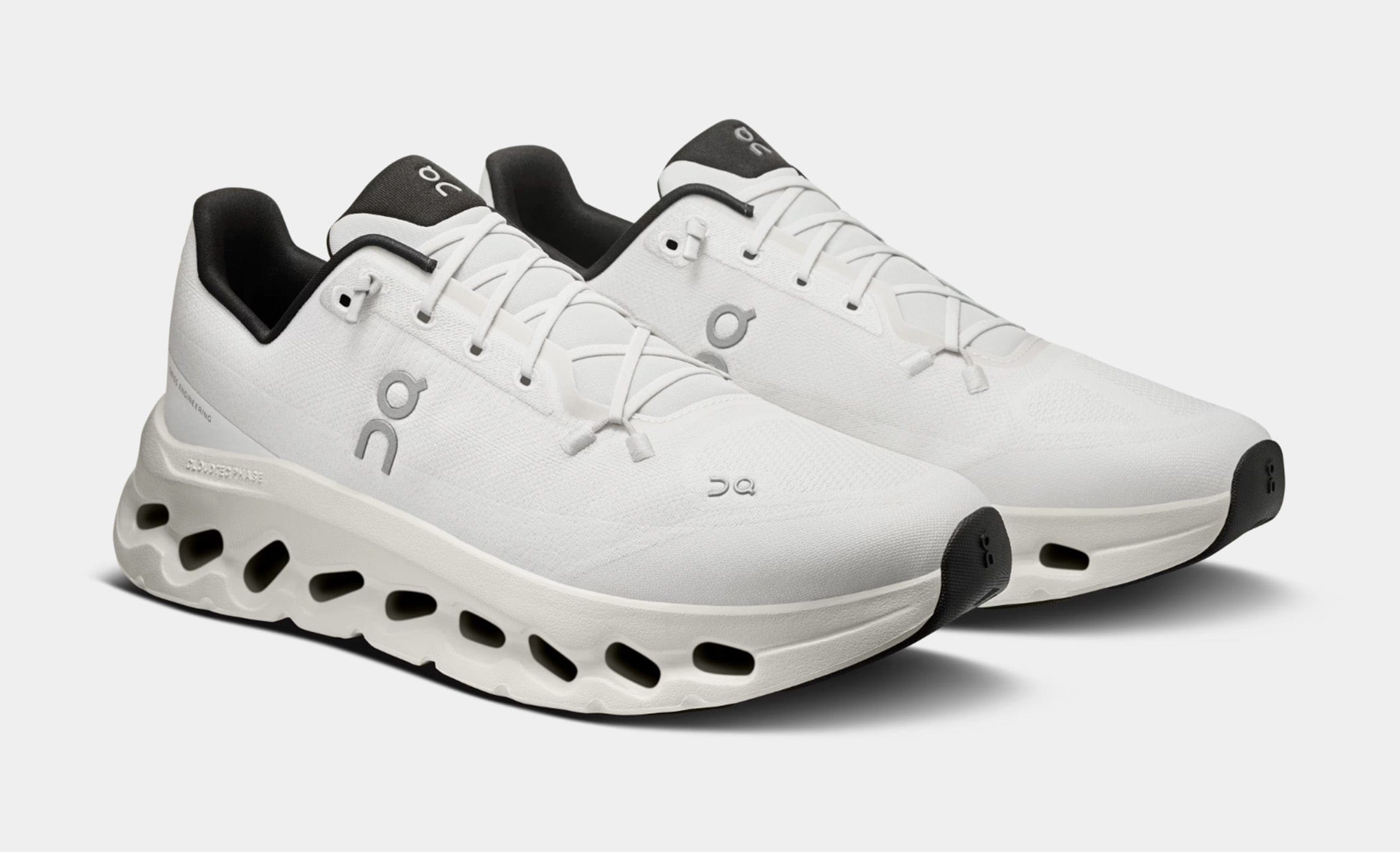 On Running Cloudtilt Mens Running Shoes (Pearl/Ice)