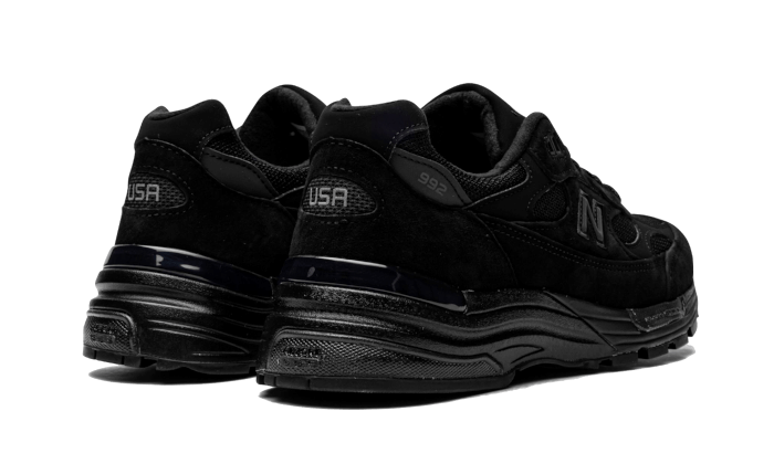 New Balance 992 Triple Black