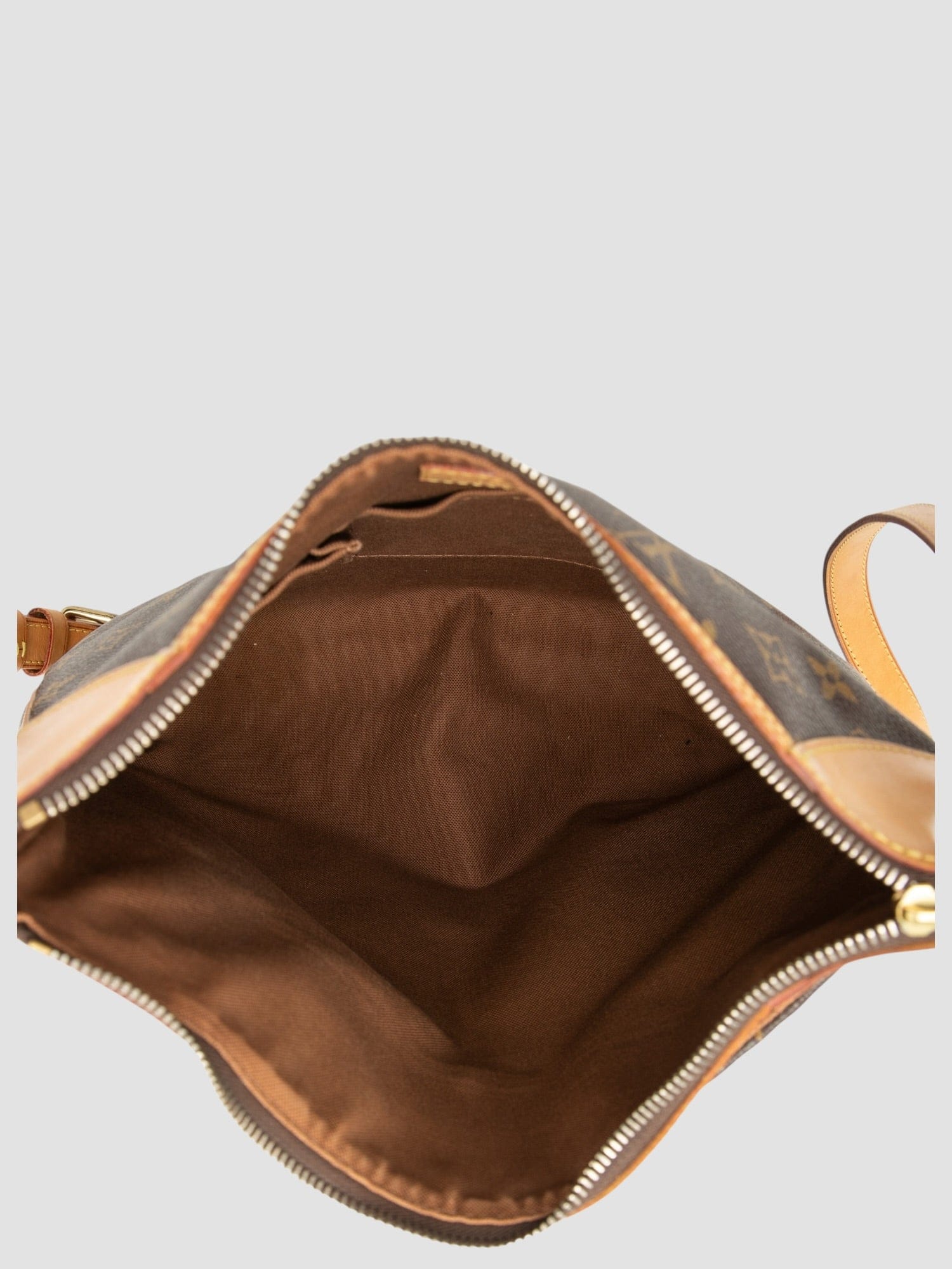 Louis Vuitton Monogram Canvas Odeon MM Crossbody Bag