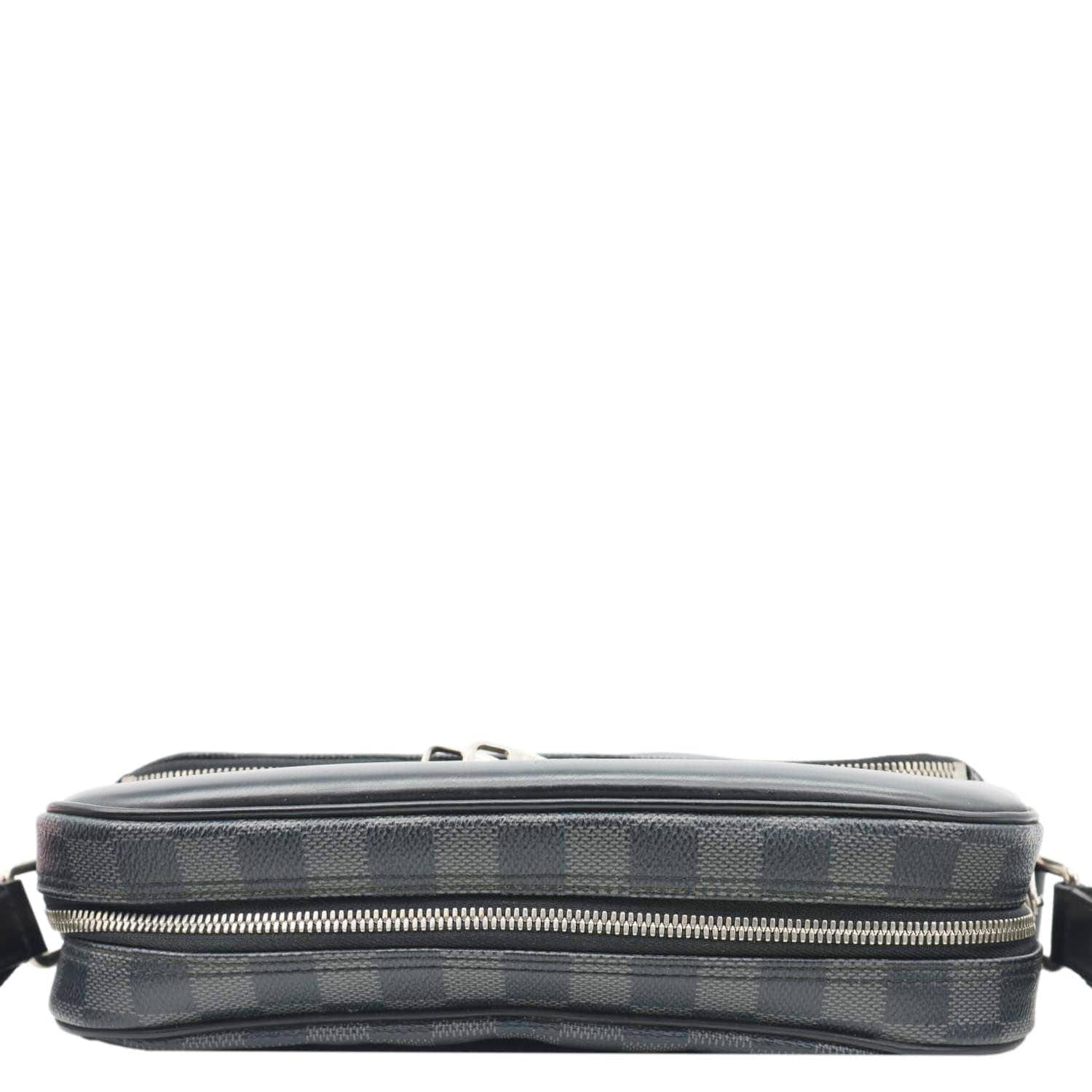 LOUIS VUITTON Dayton Reporter PM Damier Graphite Crossbody Bag Black