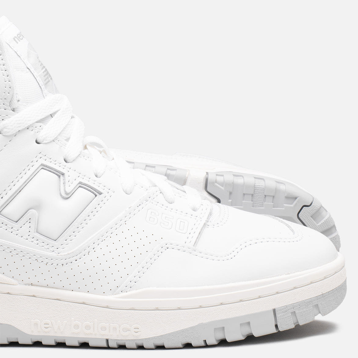 New Balance 650 - WHITE / WHITE