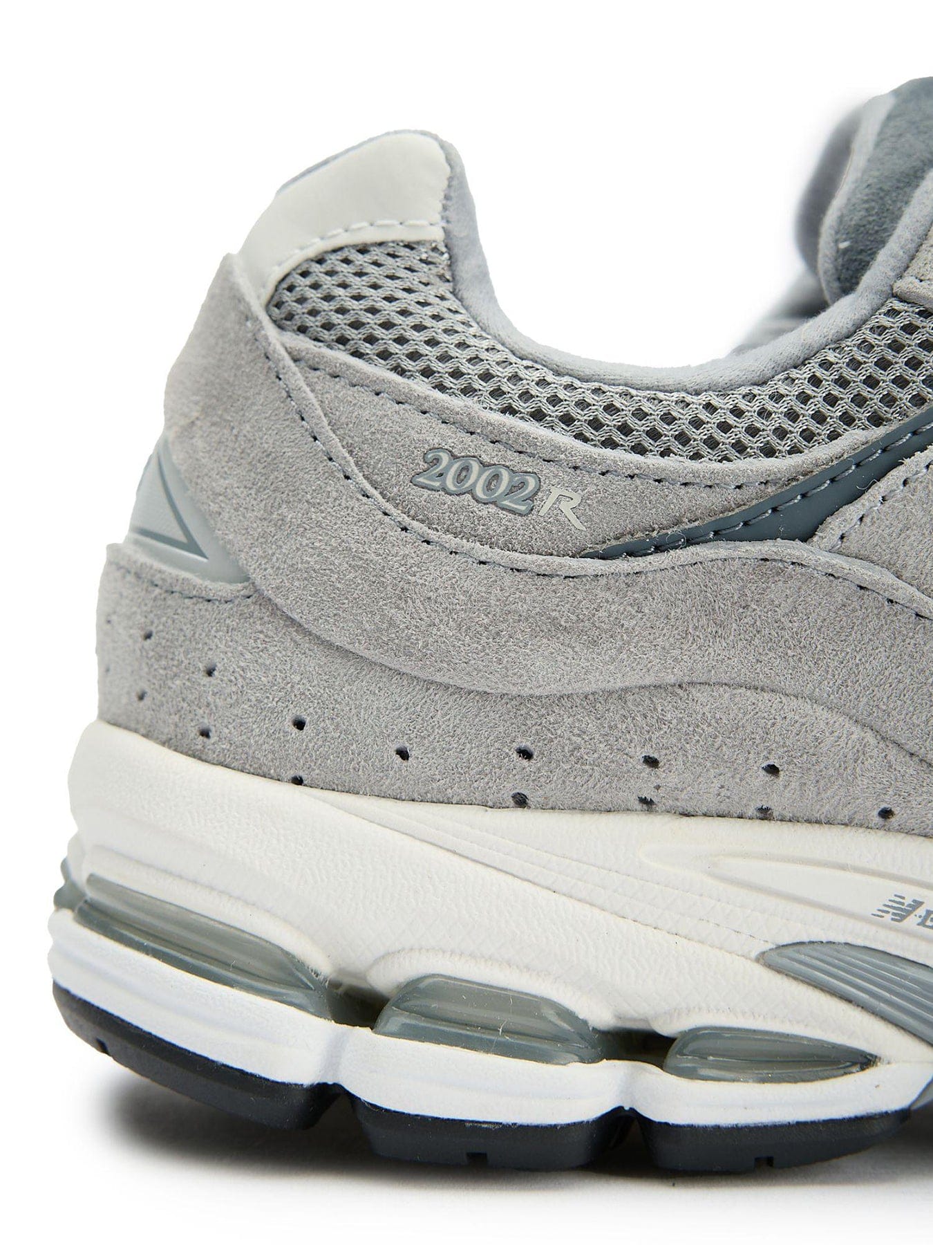 New Balance 2002R Trainers Grey
