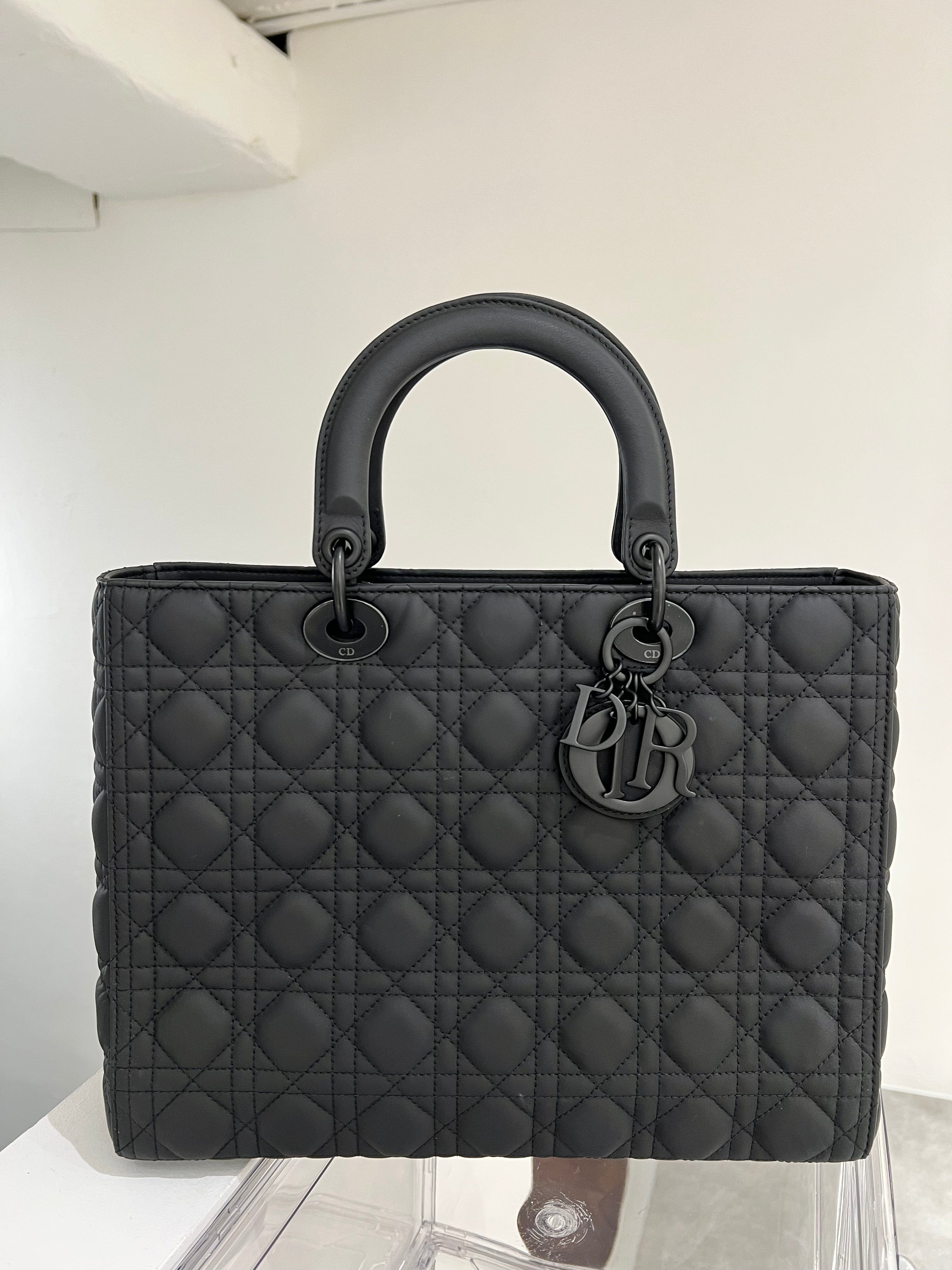 Dior BLACK ULTRA MAT CALF LADY DIOR BAG SYC1983