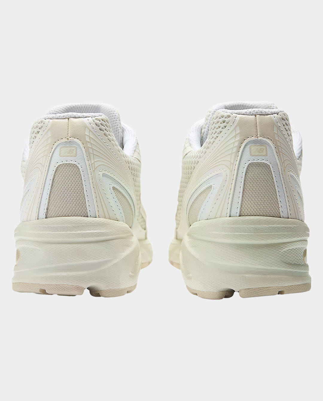 New Balance 740 Shoe - Bisque