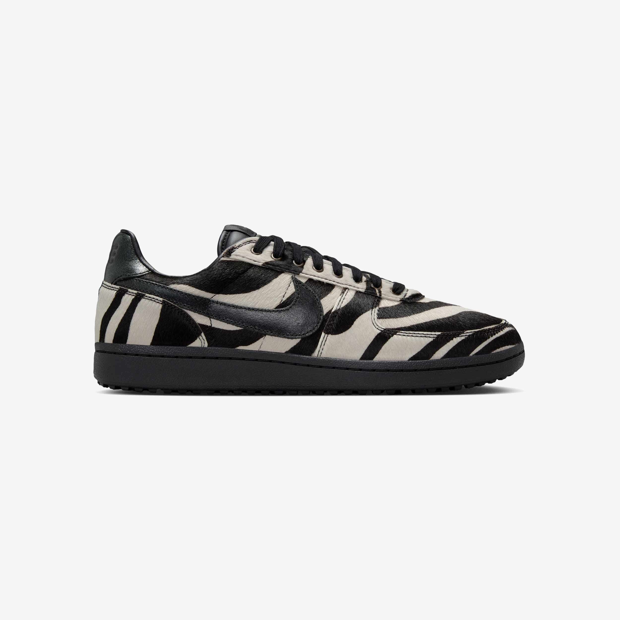 Nike Field General Premium
