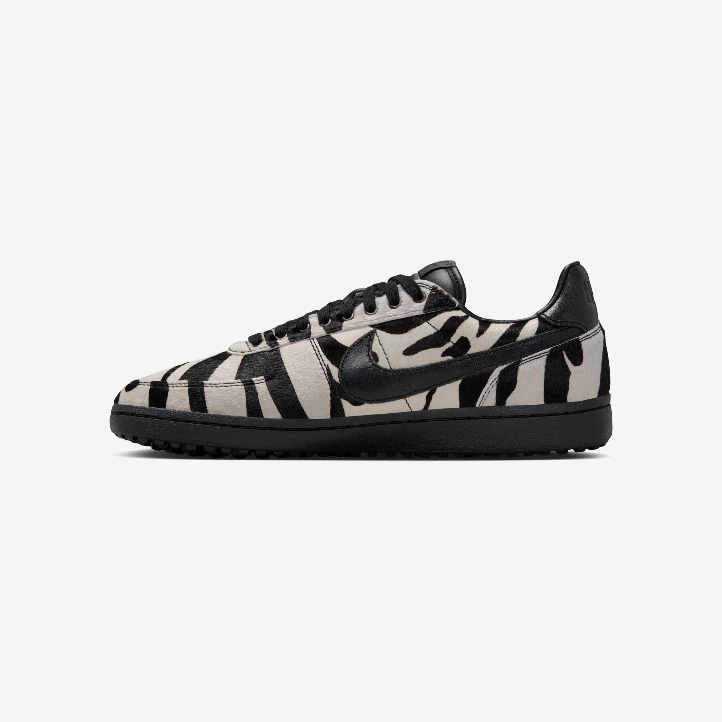 Nike Field General Premium
