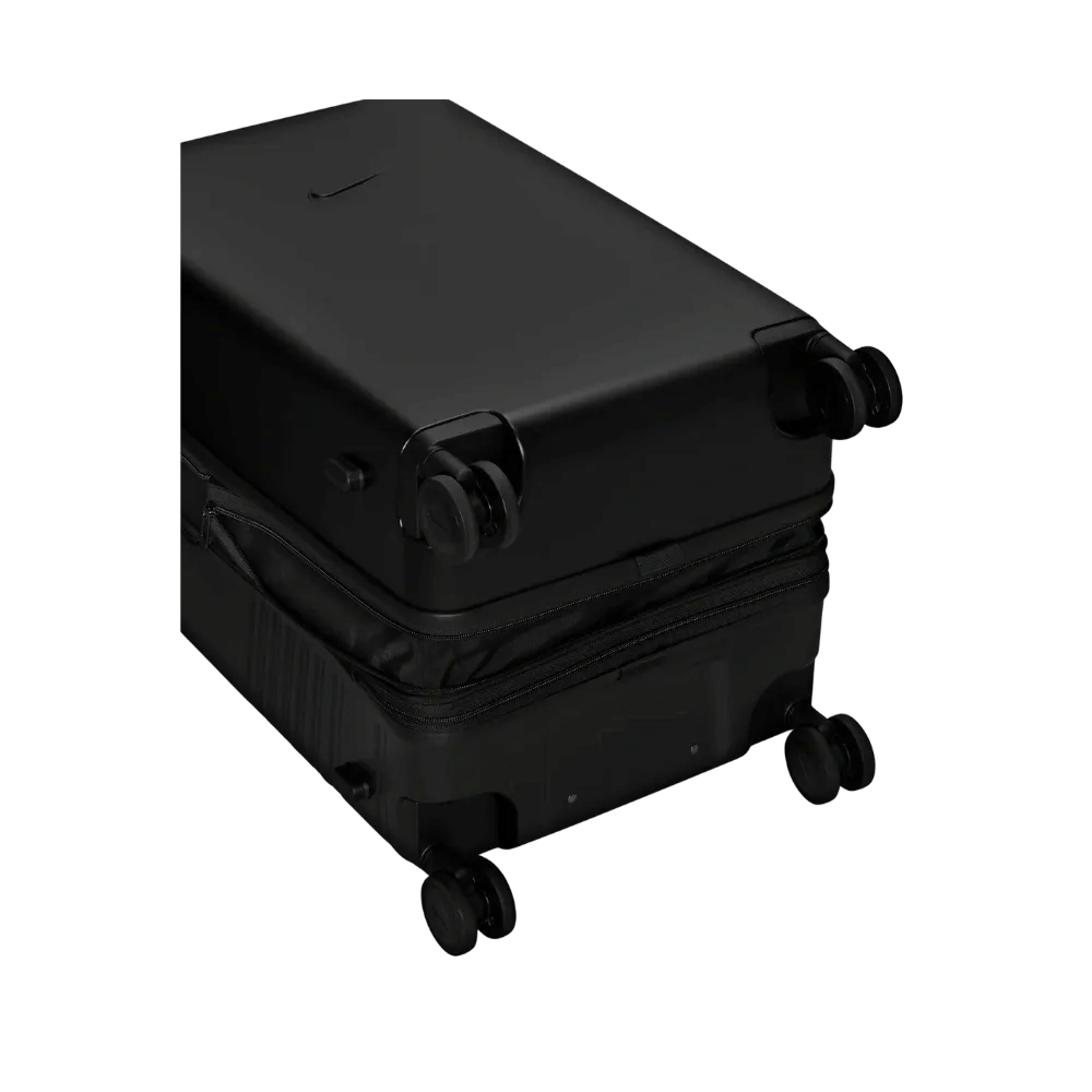 Nike Medium Checked Luggage 26” Hardshell (96 l)