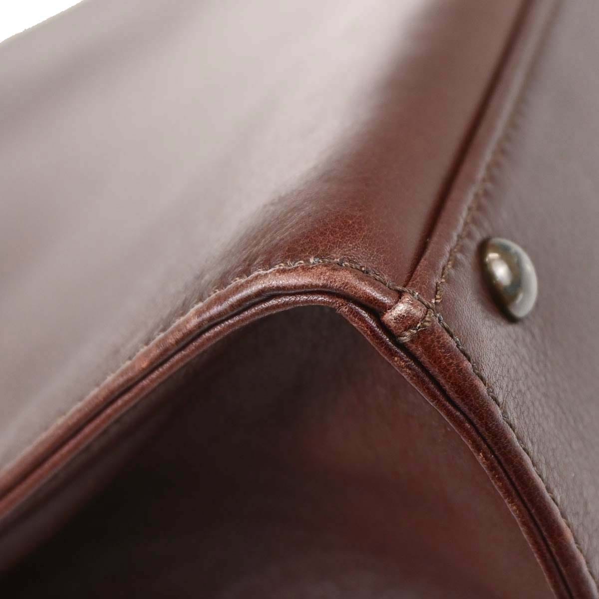 Chanel 1997 - 1999 Brown Calfskin Handbag
