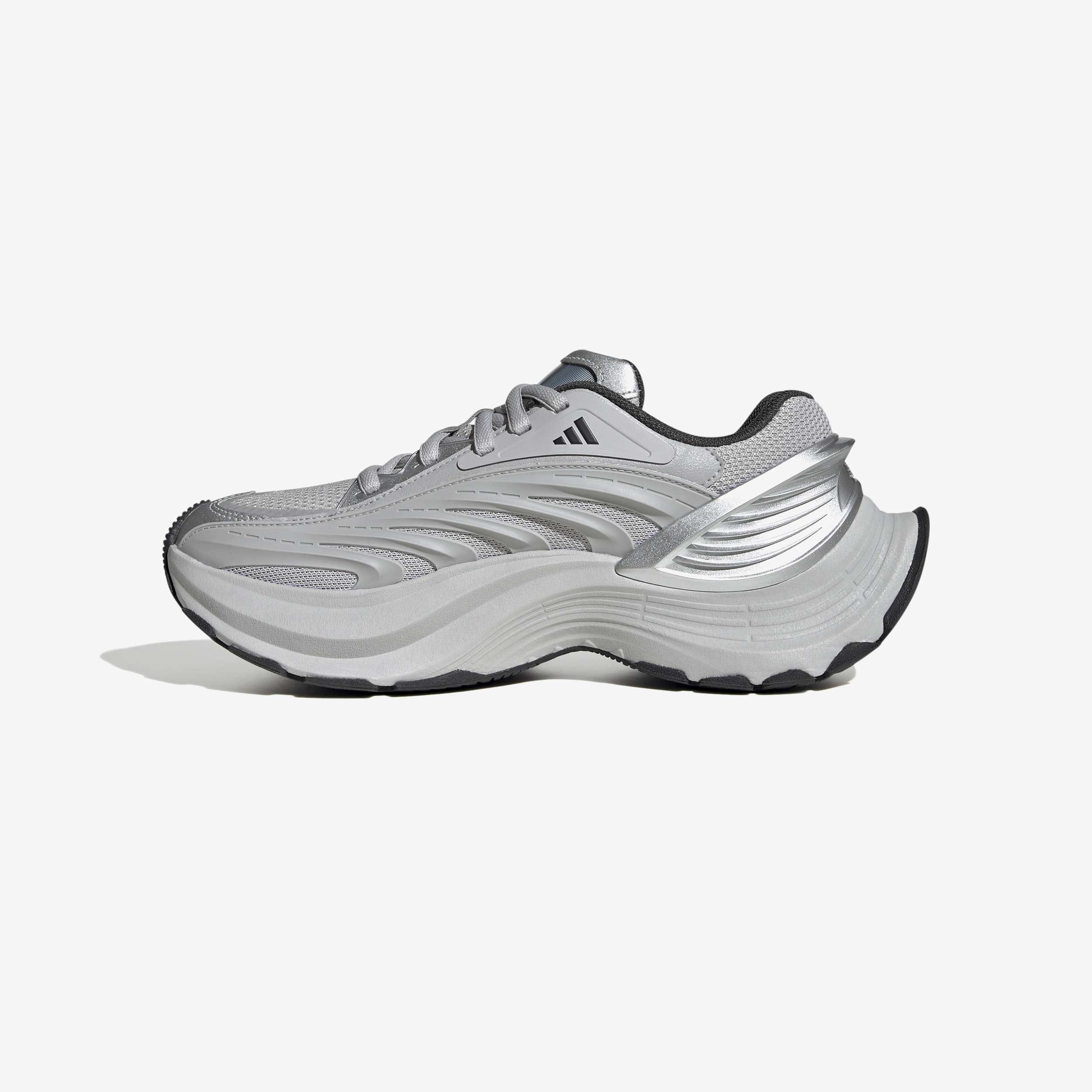 adidas XLG MTW