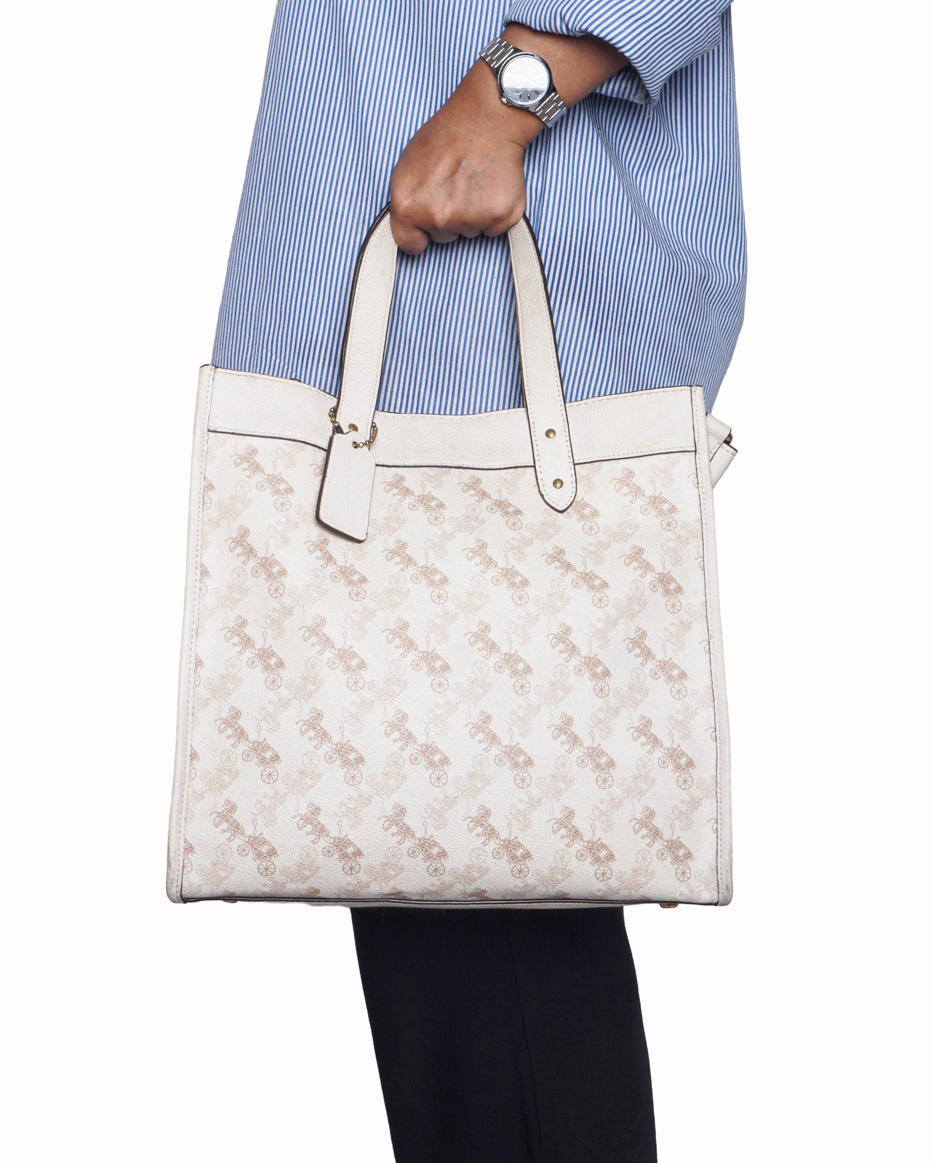 Coach Beige Horse and Carriage Print Coated Canvas Field Tote