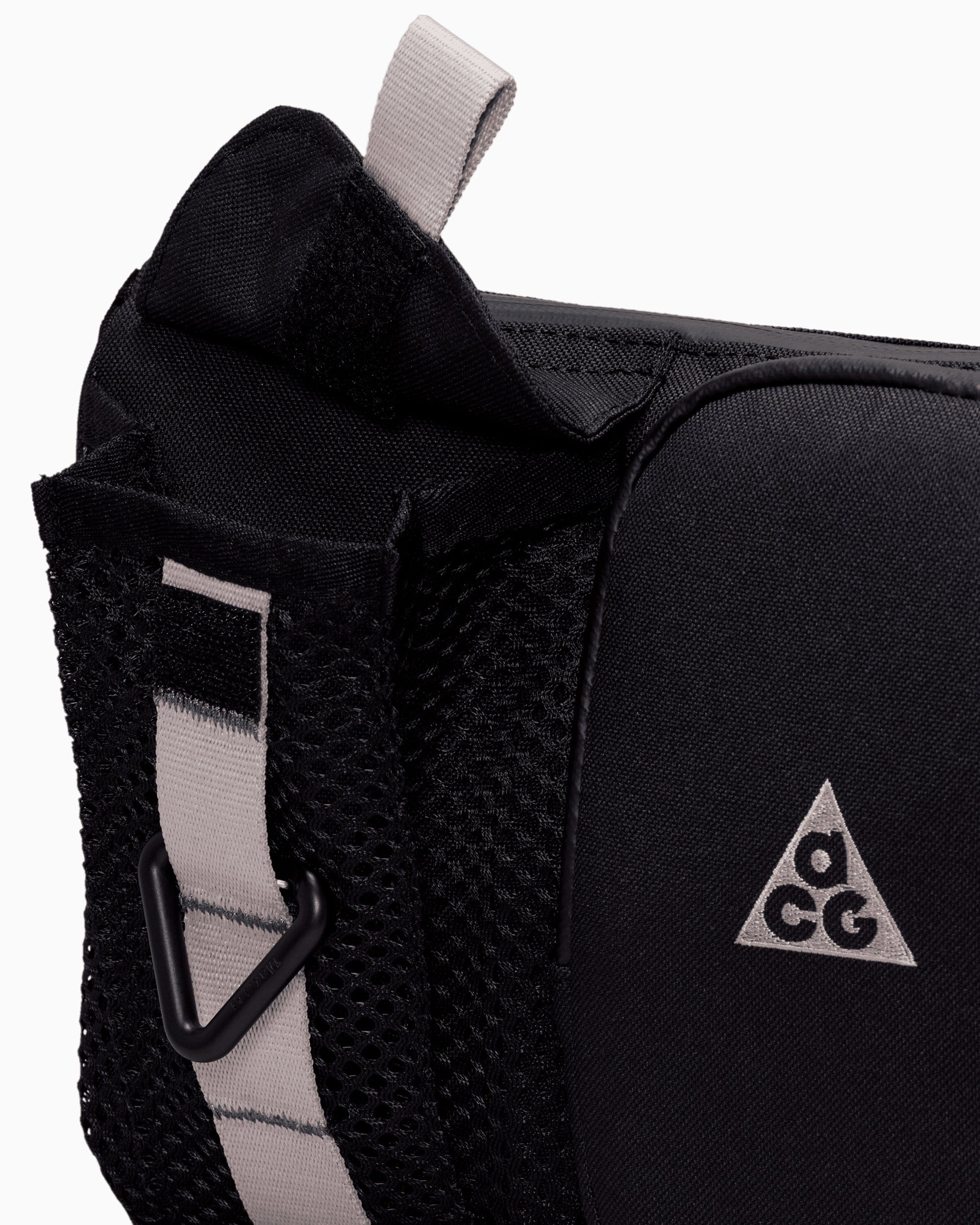 Nike Bolso de hombro Nike ACG Daymax Unisex