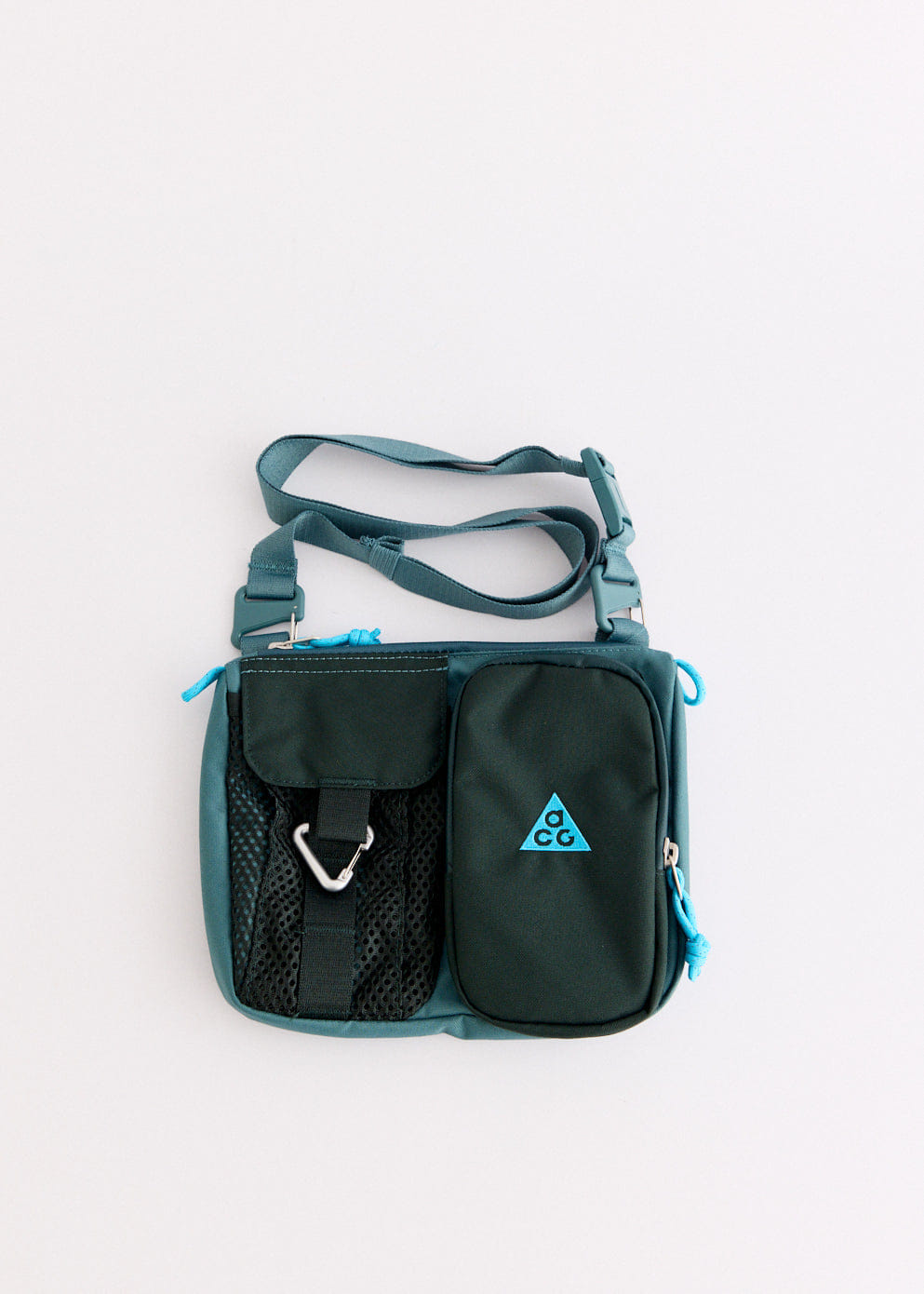 Nike ACG DAYMAX Cross - body Bag
