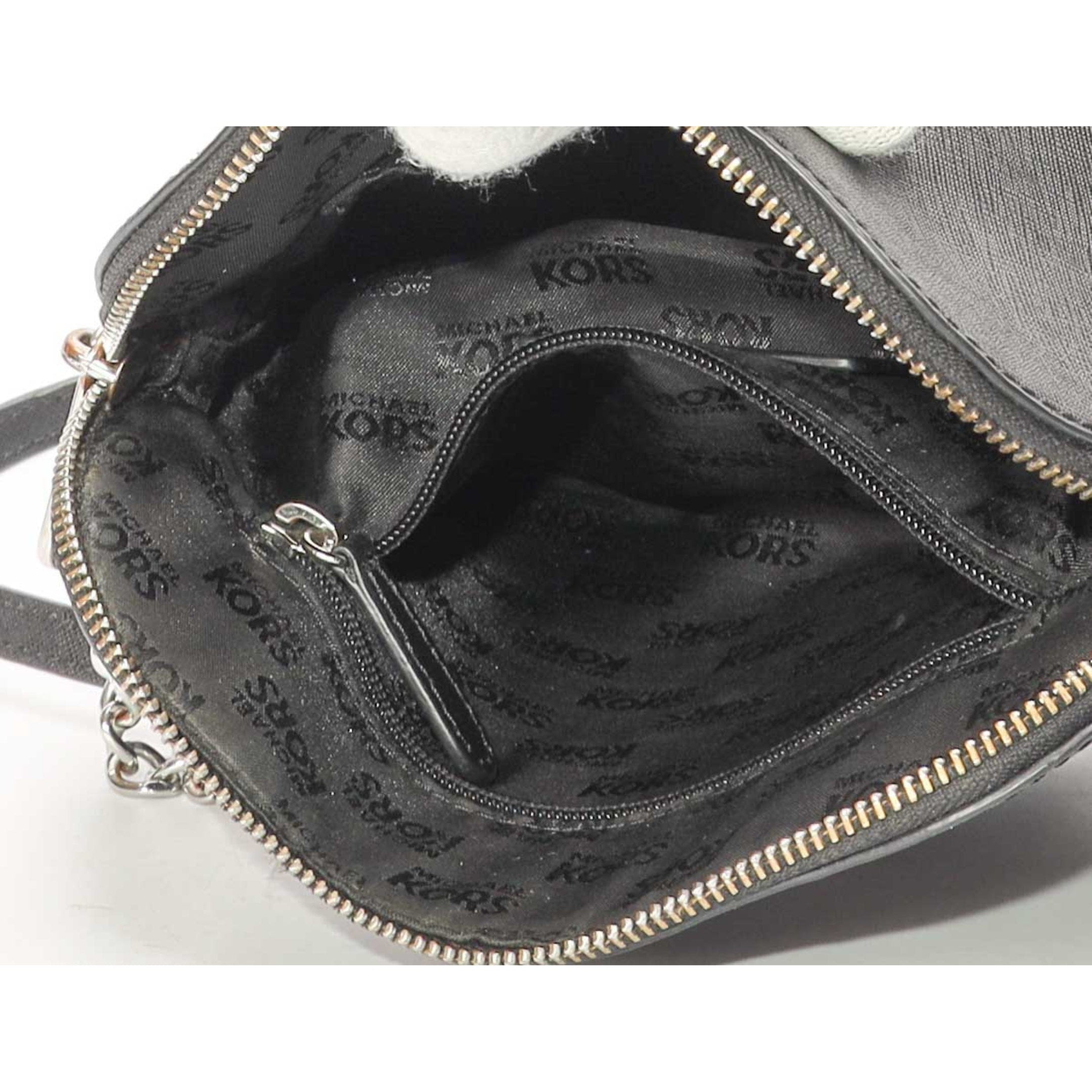 Michael Kors Black Jet Set Dome Crossbody Bag