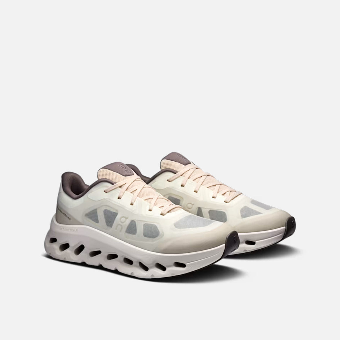 On Running WMNS CLOUDTILT REMIX - SILVER / IVORY