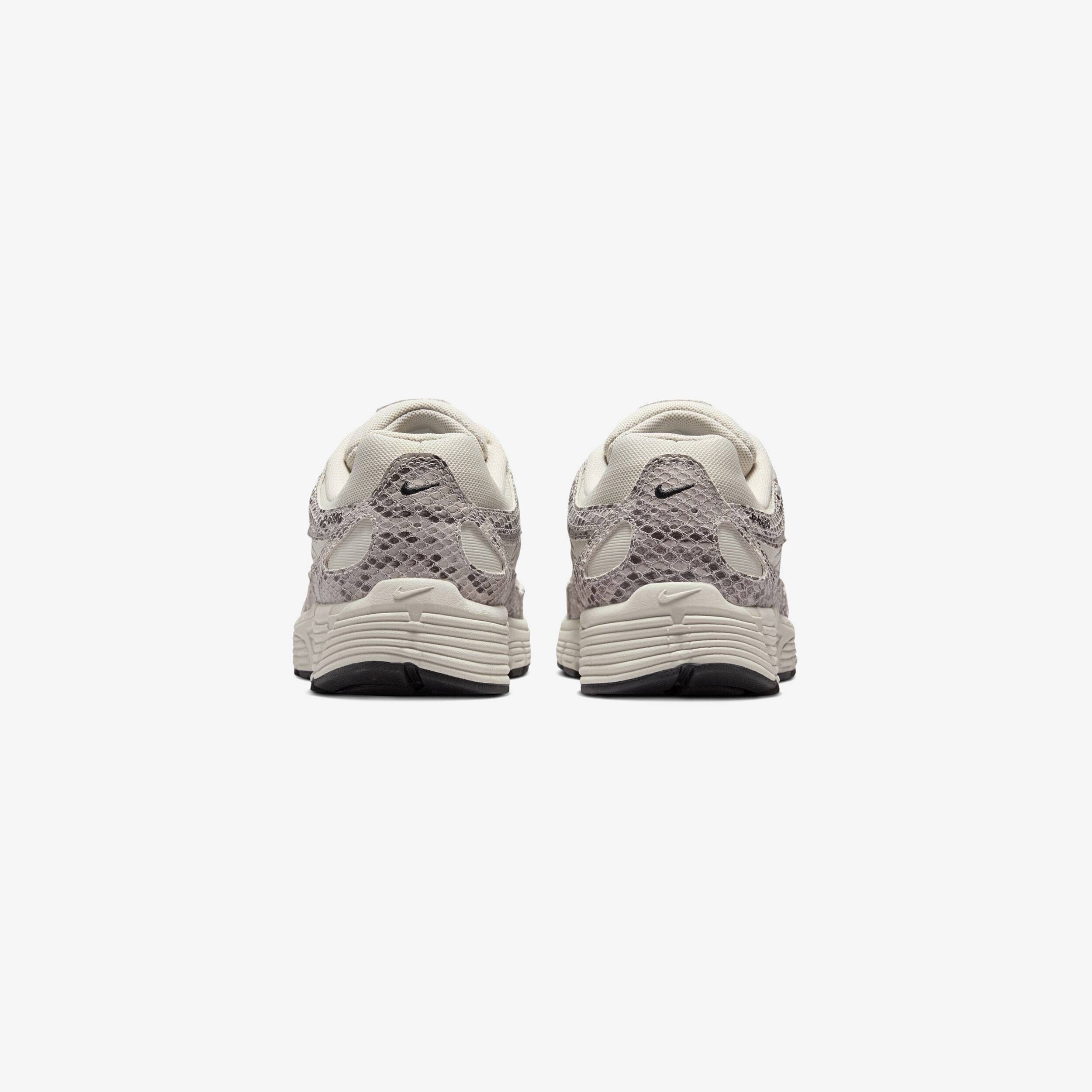 Nike Wmns P - 6000 SE