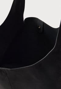 Valentino Special Aesthetic Tote Bag Nero