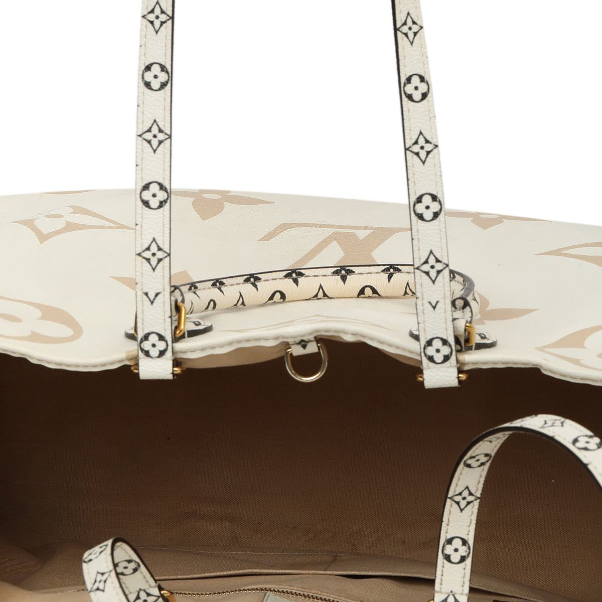 Louis Vuitton Monogram Giant OnTheGo GM Tote