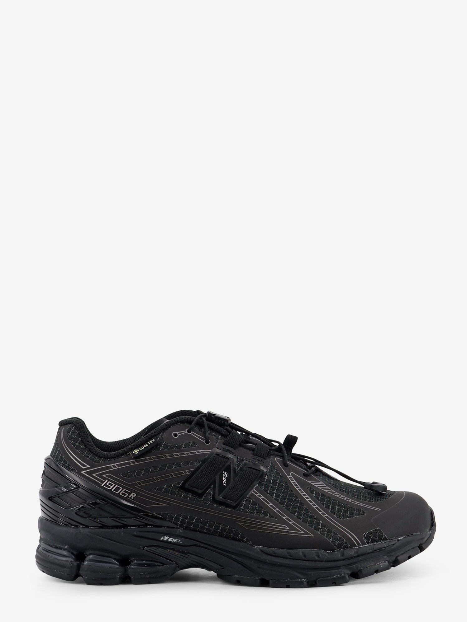 New Balance U190631 Gore - tex sneakers with side logo