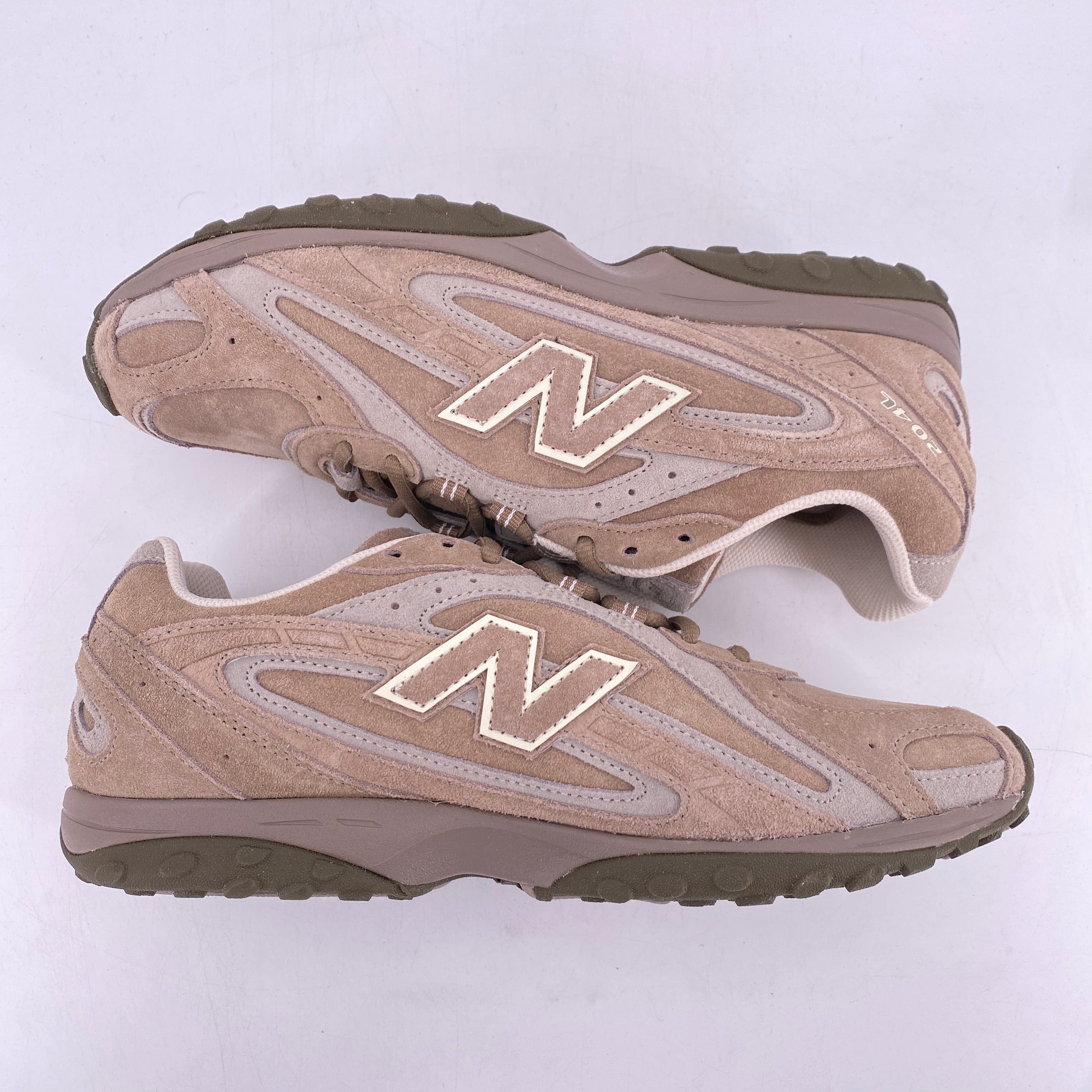 New Balance 204 Mushroom Arid Stone 2025 New Size 9