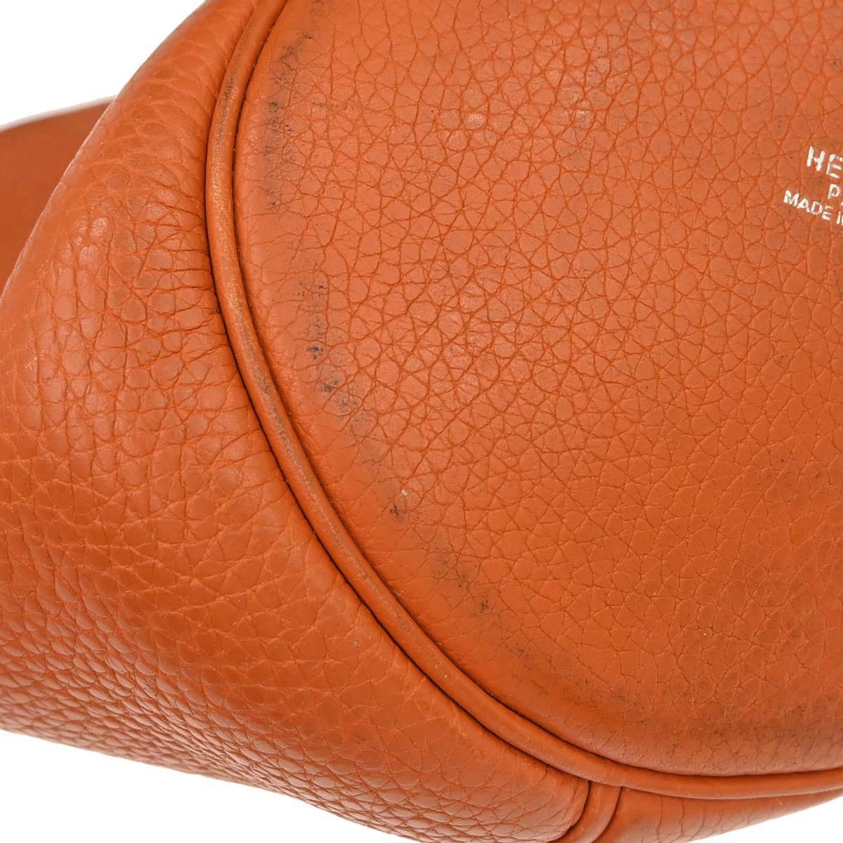 Hermes 2005 Orange Taurillon Clemence Mangeoire PM Handbag