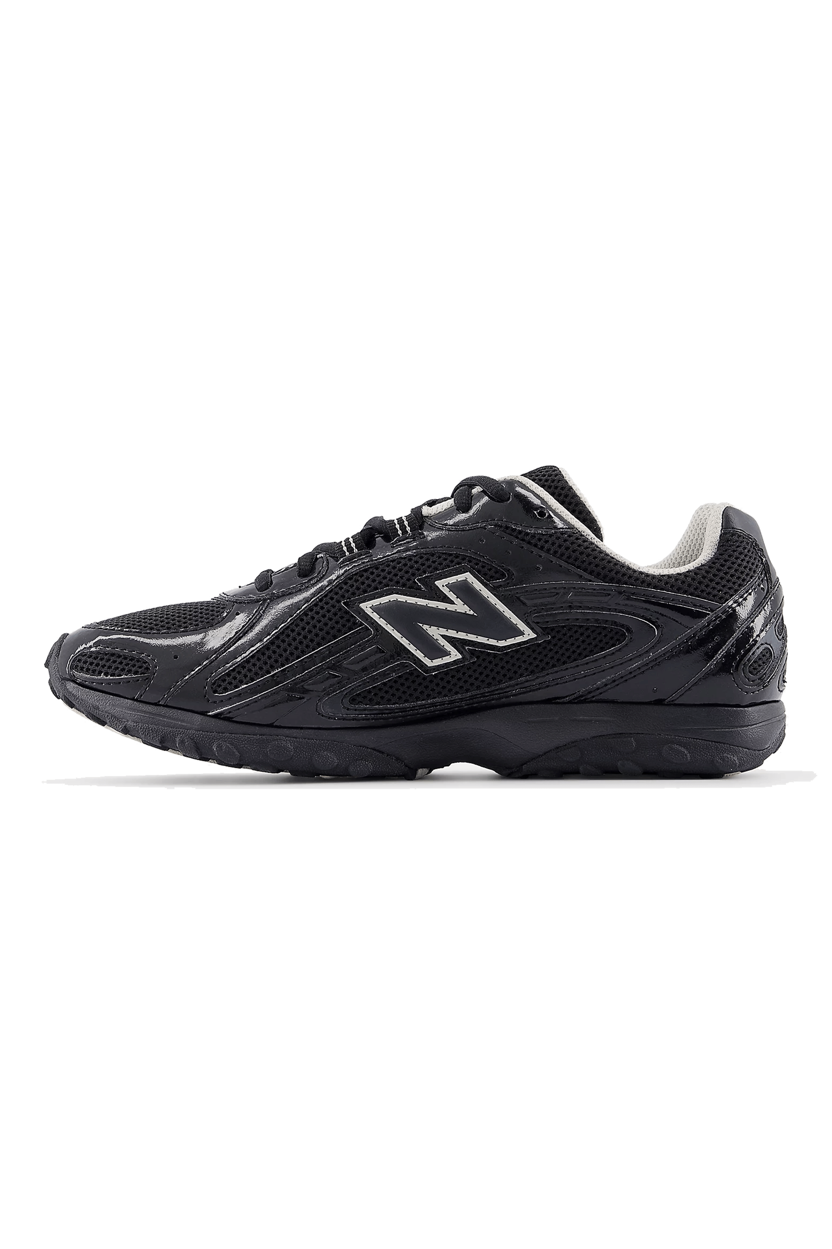 New Balance 204 Black/Timberwolf