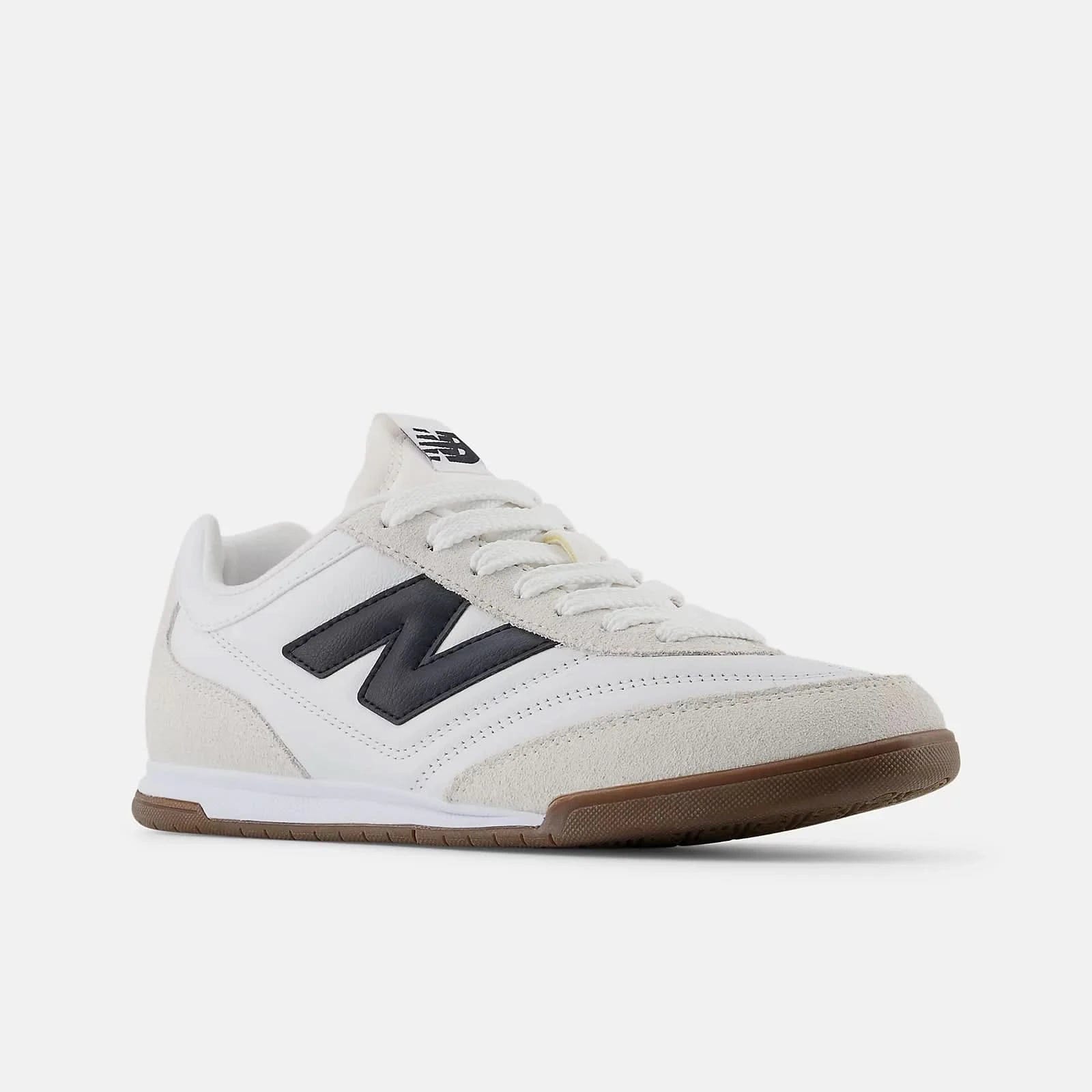 New Balance Women’s RC42 Shoes – White / Reflection