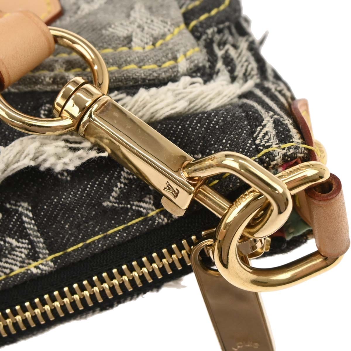 Louis Vuitton 2007 Gray Monogram Denim Patchwork Pouchy Handbag M95383