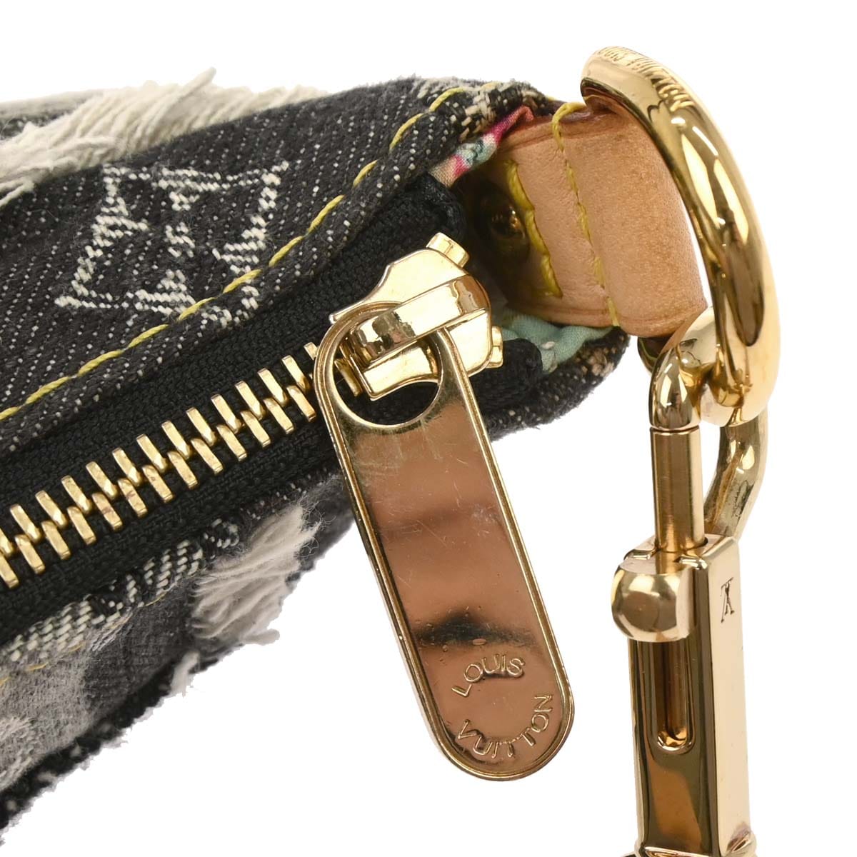 Louis Vuitton 2007 Gray Monogram Denim Patchwork Pouchy Handbag M95383