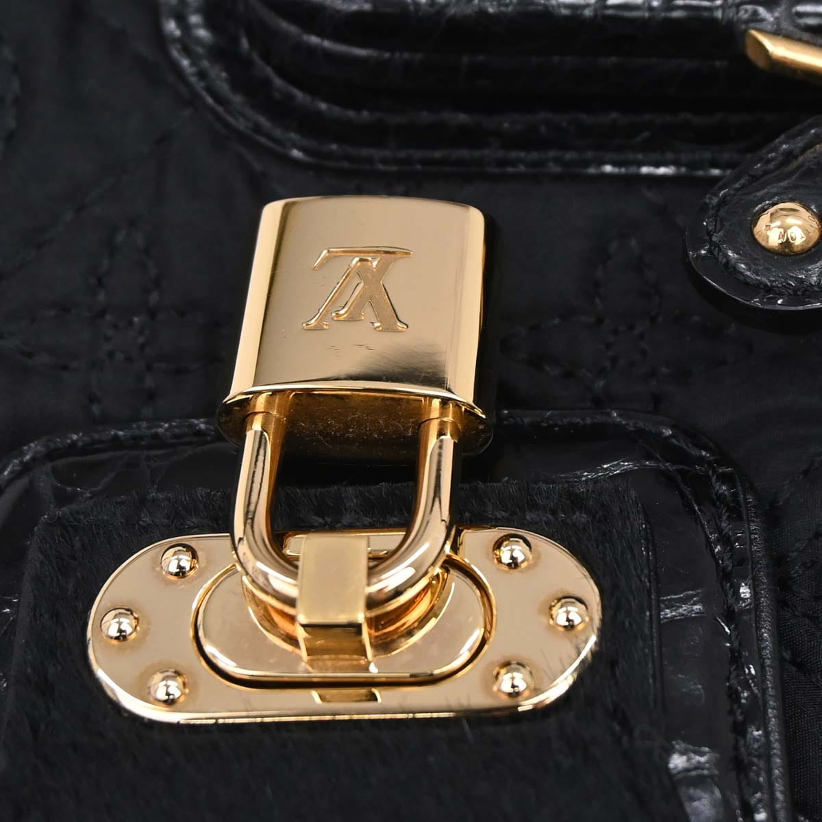 Louis Vuitton * 2006 Black Alligator Linda Limited Handbag