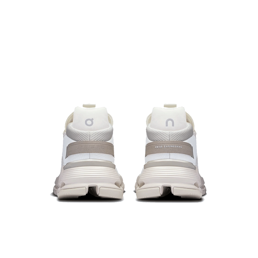 On Running WOMEN'S CLOUDNOVA 2 ICE / SAND