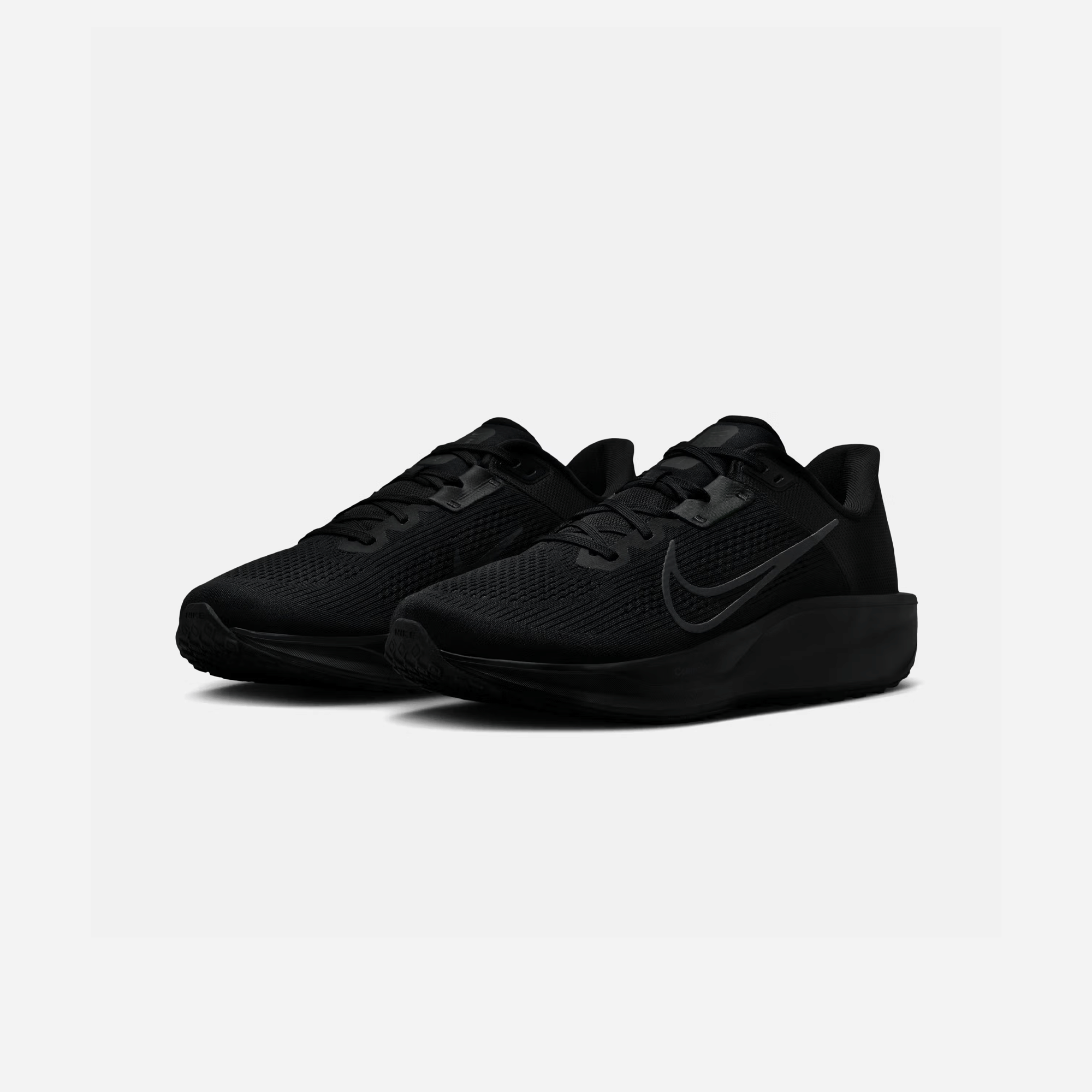 Nike Quest 6 Black Dark Smoke Grey