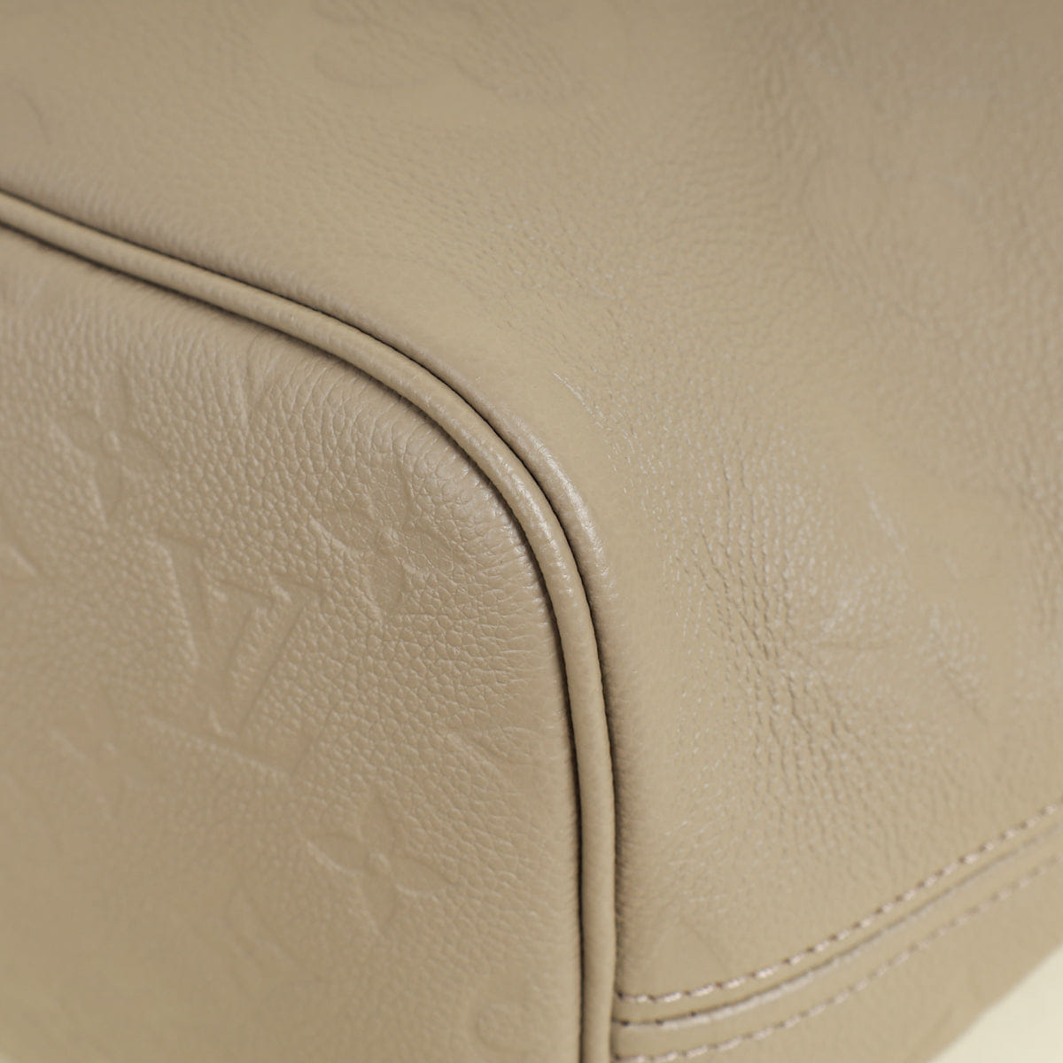 Louis Vuitton Tourterelle Monogram Giant Empreinte Neverfull MM Bag