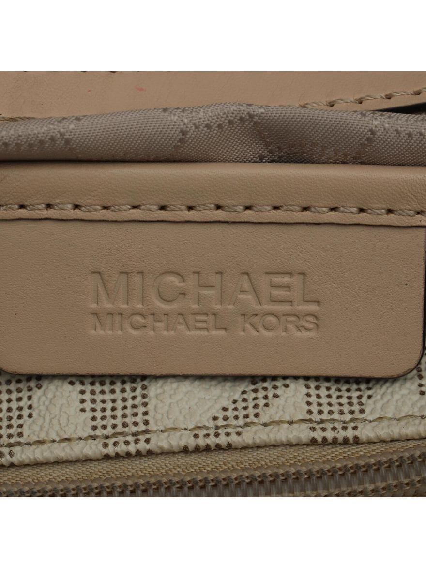 Michael Kors MK Jet Set Large Pocket Tote Bag