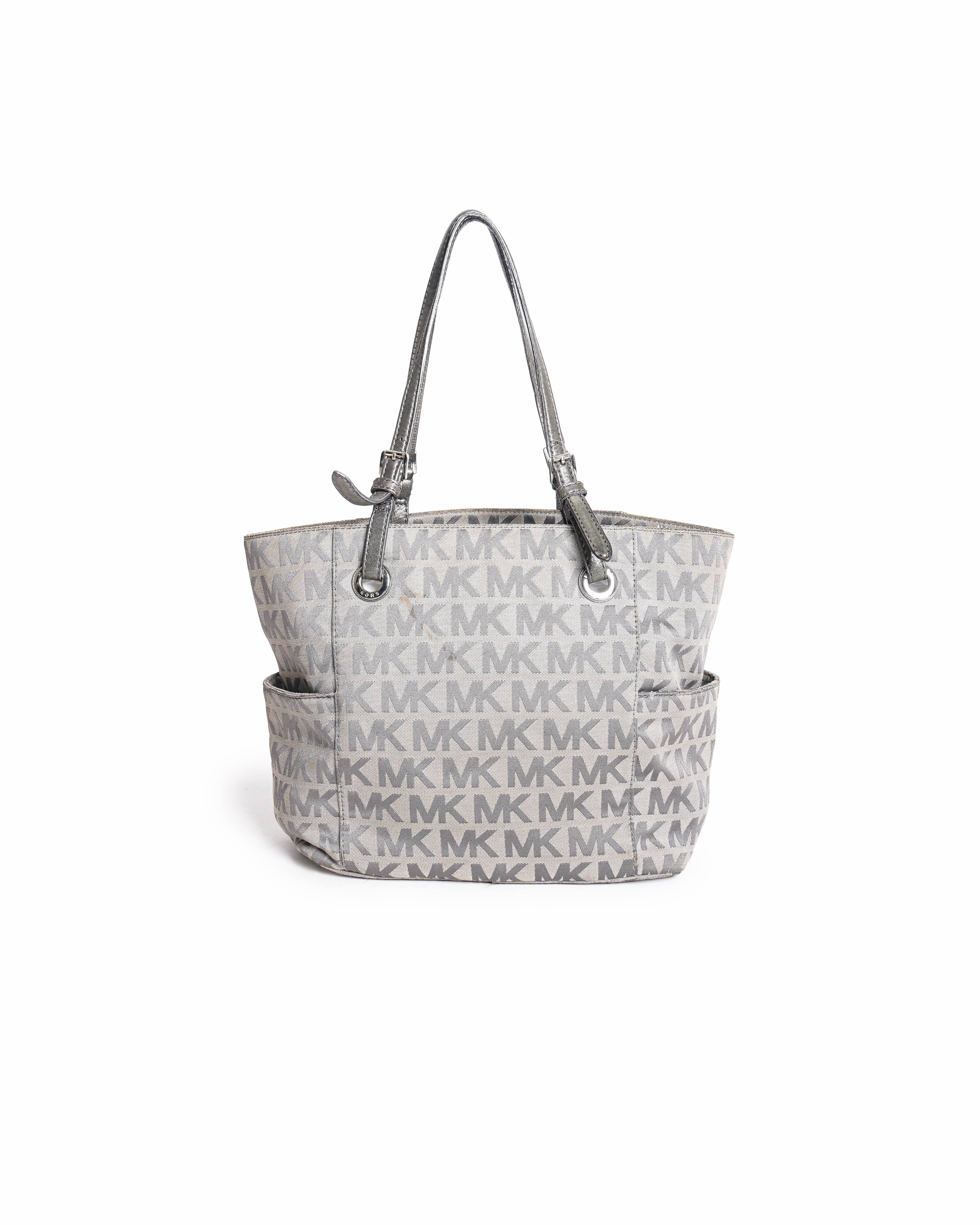 Michael Kors Grey Signature Jet Set Tote Bag