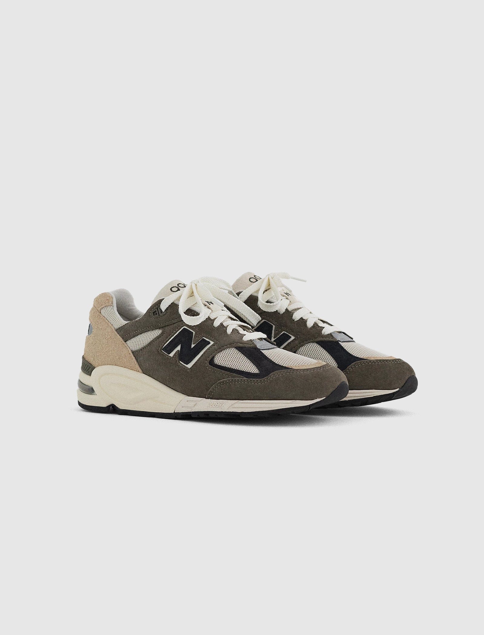 New Balance 990V2 MADE IN USA OLIVE BEIGE