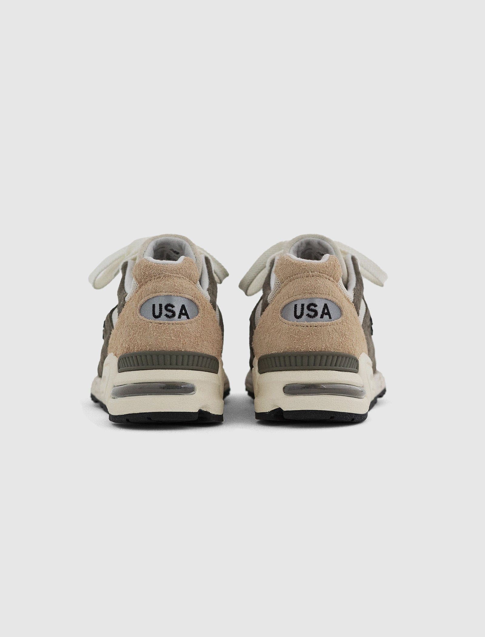 New Balance 990V2 MADE IN USA OLIVE BEIGE