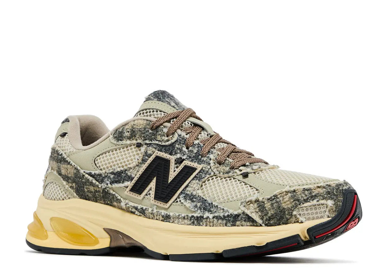 New Balance Joe Fresh Goods x New Balance 2010 Bag Lady