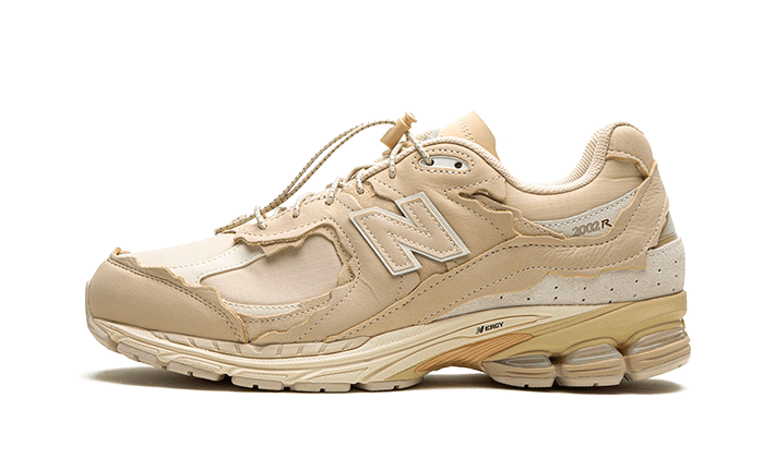 New Balance 2002R Protection Pack Sandstone Turtledove