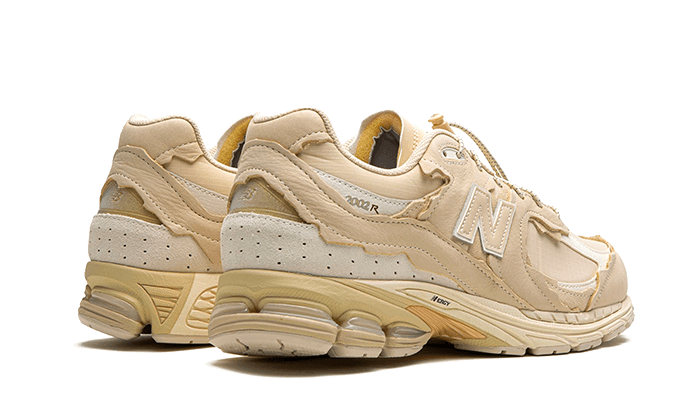 New Balance 2002R Protection Pack Sandstone Turtledove
