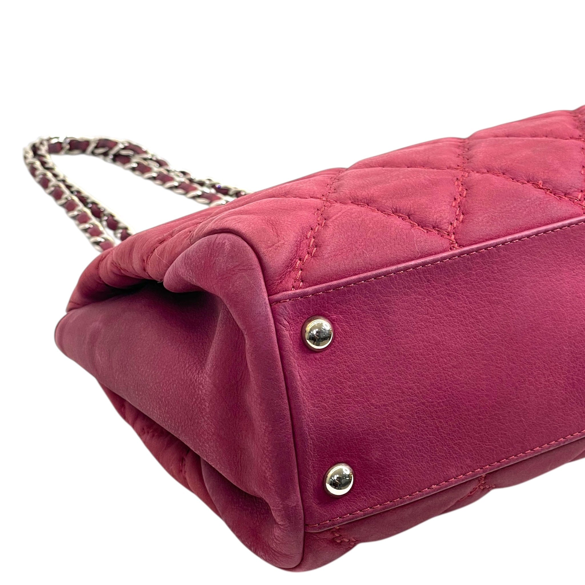 Chanel Hamptons Ultra Stitch Red Chain Tote Bag