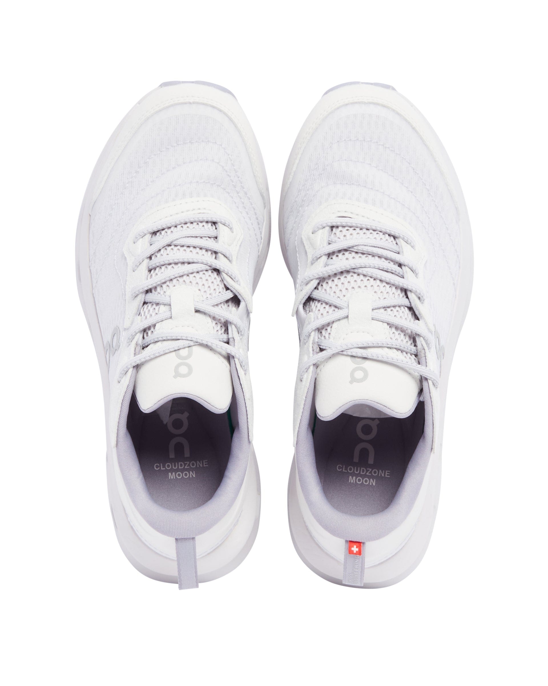 On Running Zendaya x ON Sneakers Cloudzone Moon Bianche