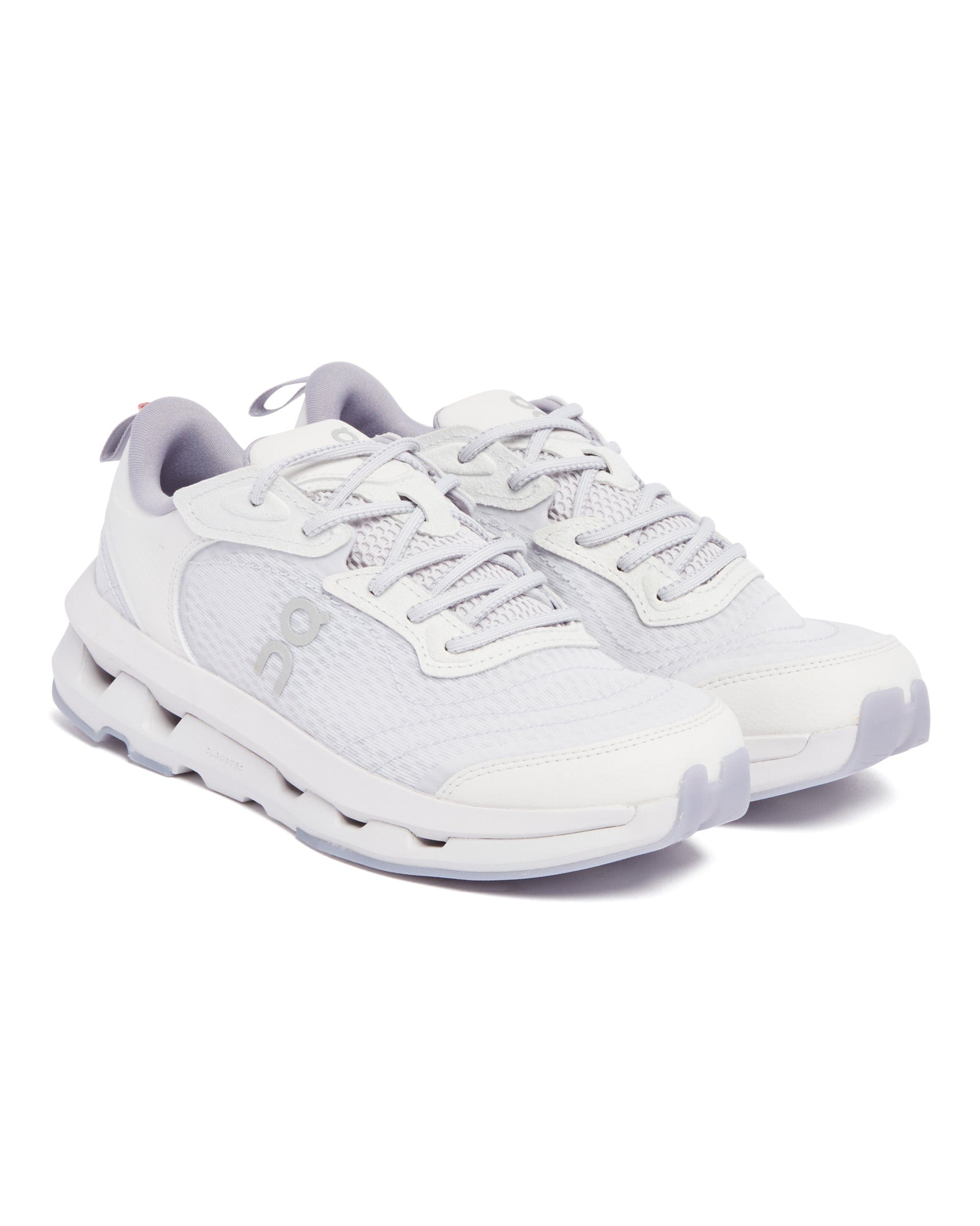On Running Zendaya x ON Sneakers Cloudzone Moon Bianche