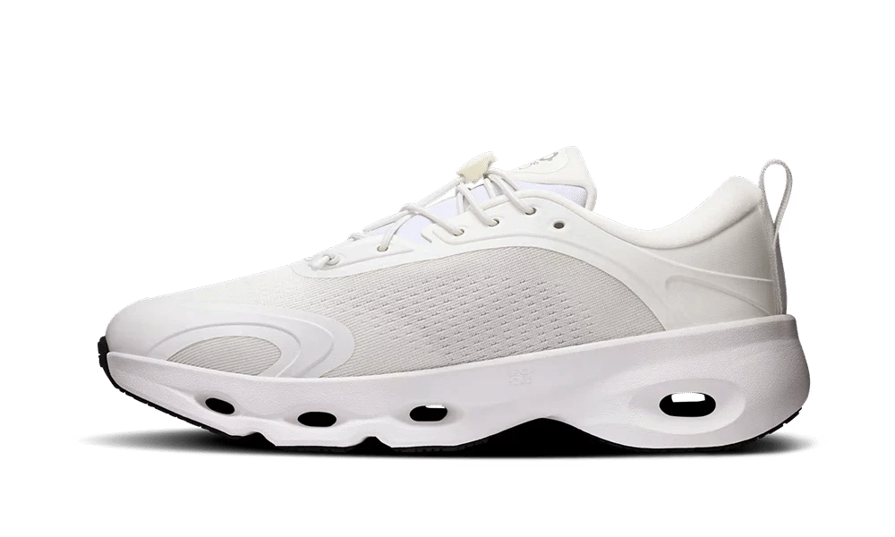 On Running Cloudsolo Loewe White
