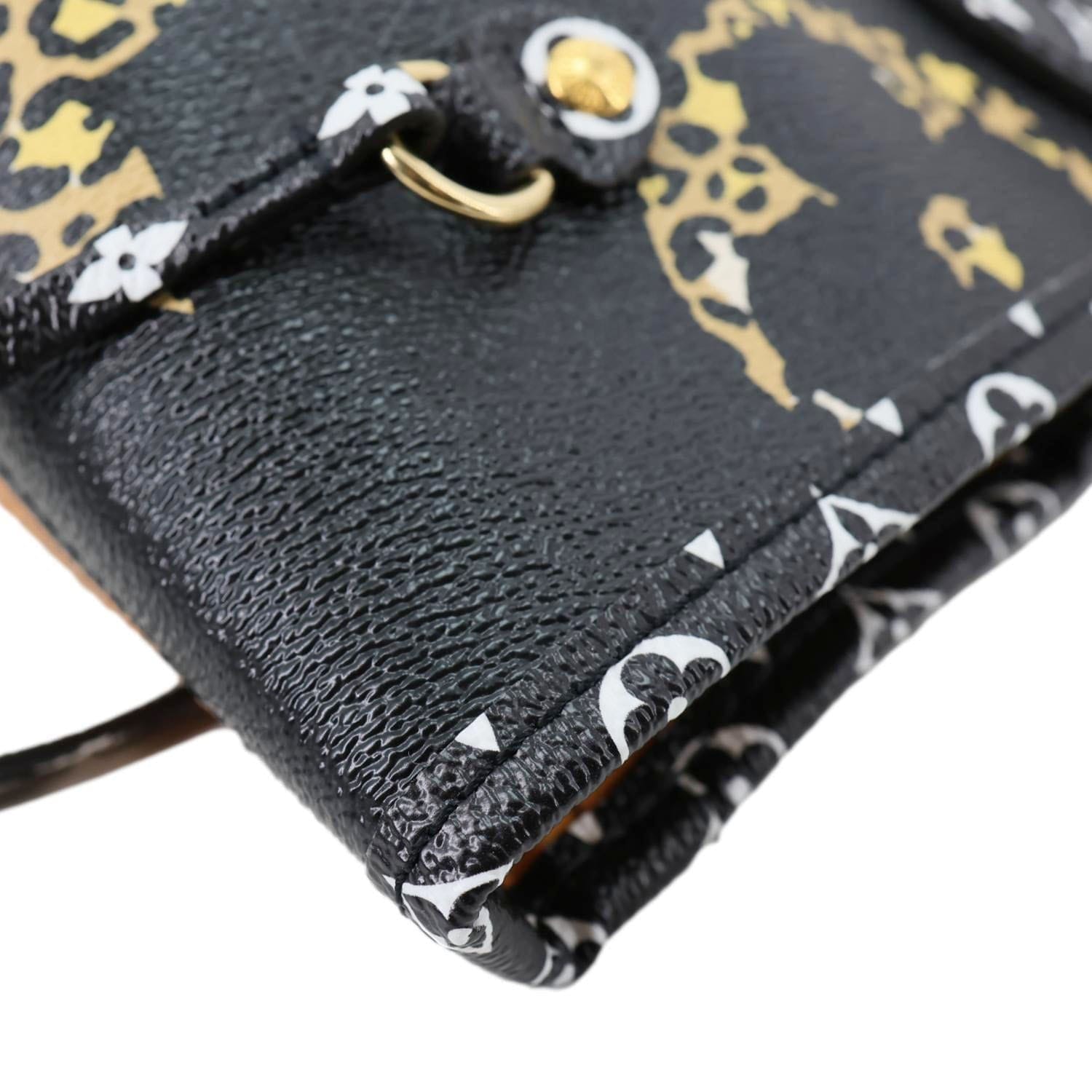 LOUIS VUITTON Neverfull MM Monogram Jungle Shoulder Bag Orange
