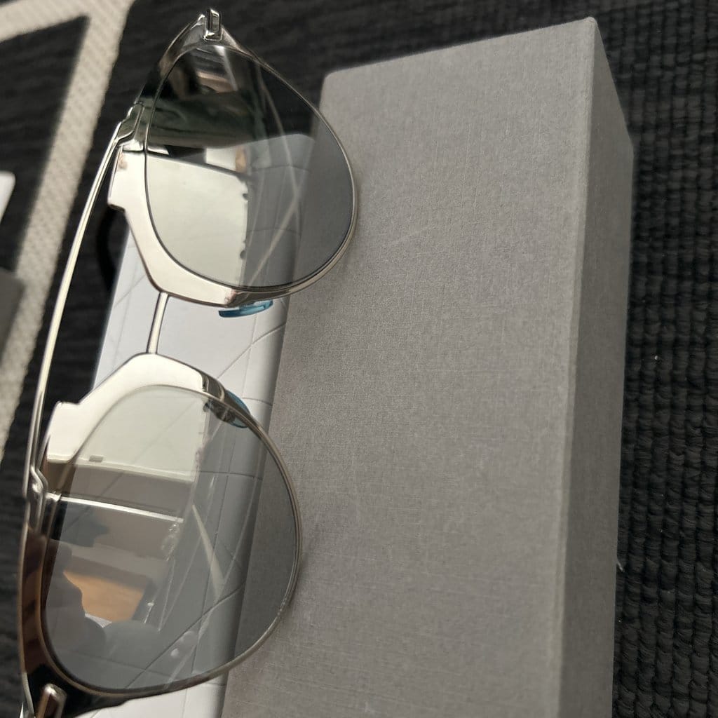 Dior Excellent - condition sunglasses