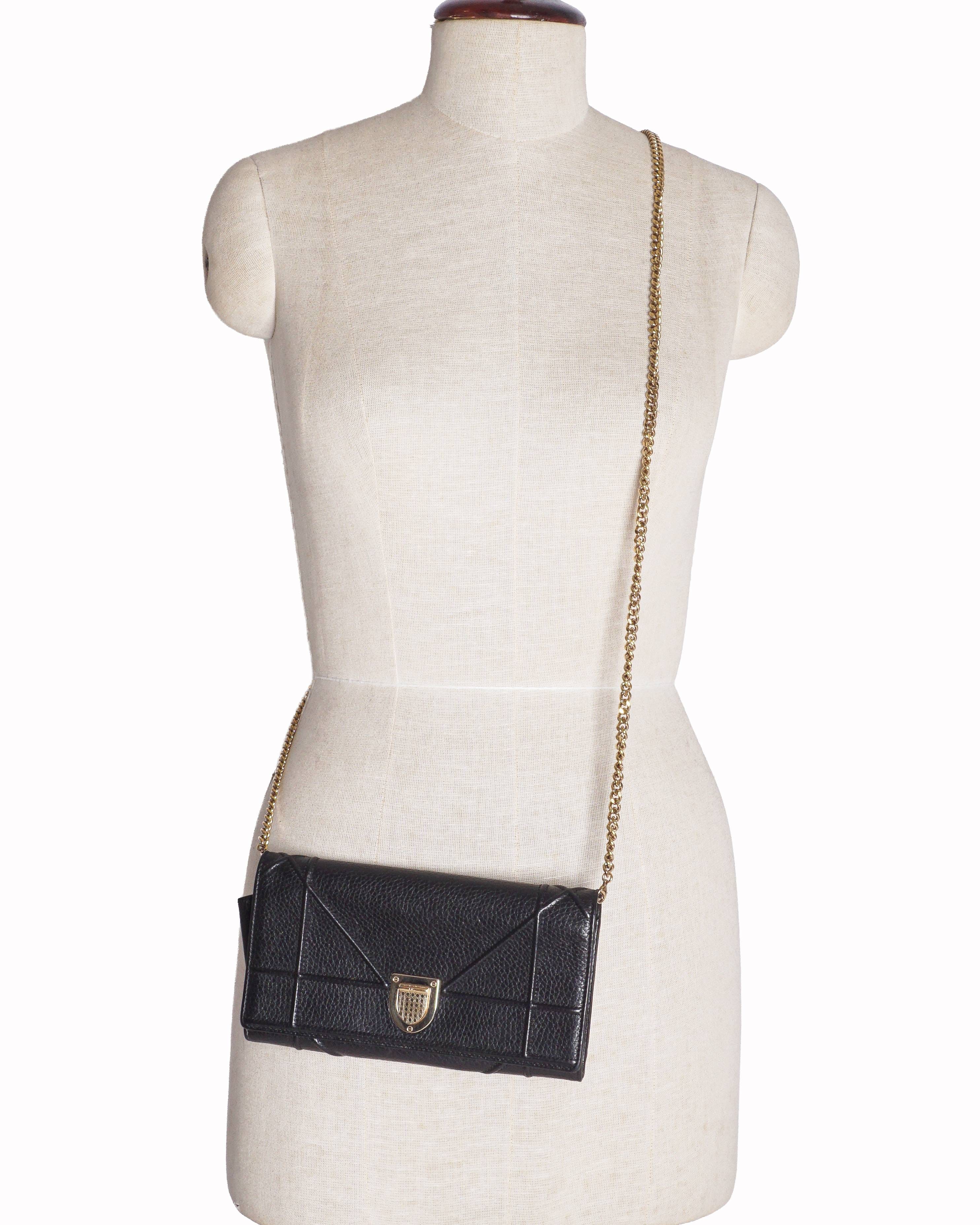 Dior Black Grained Leather Diorama Wallet On Chain
